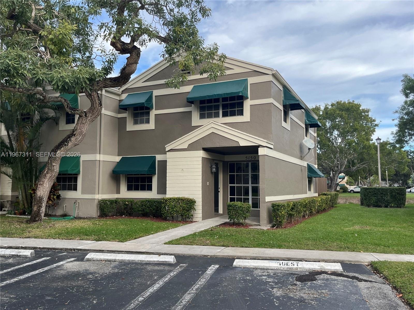 3 Beds 2.5 Baths Townhouse - Property Rentals - Sunshine Ranches ...