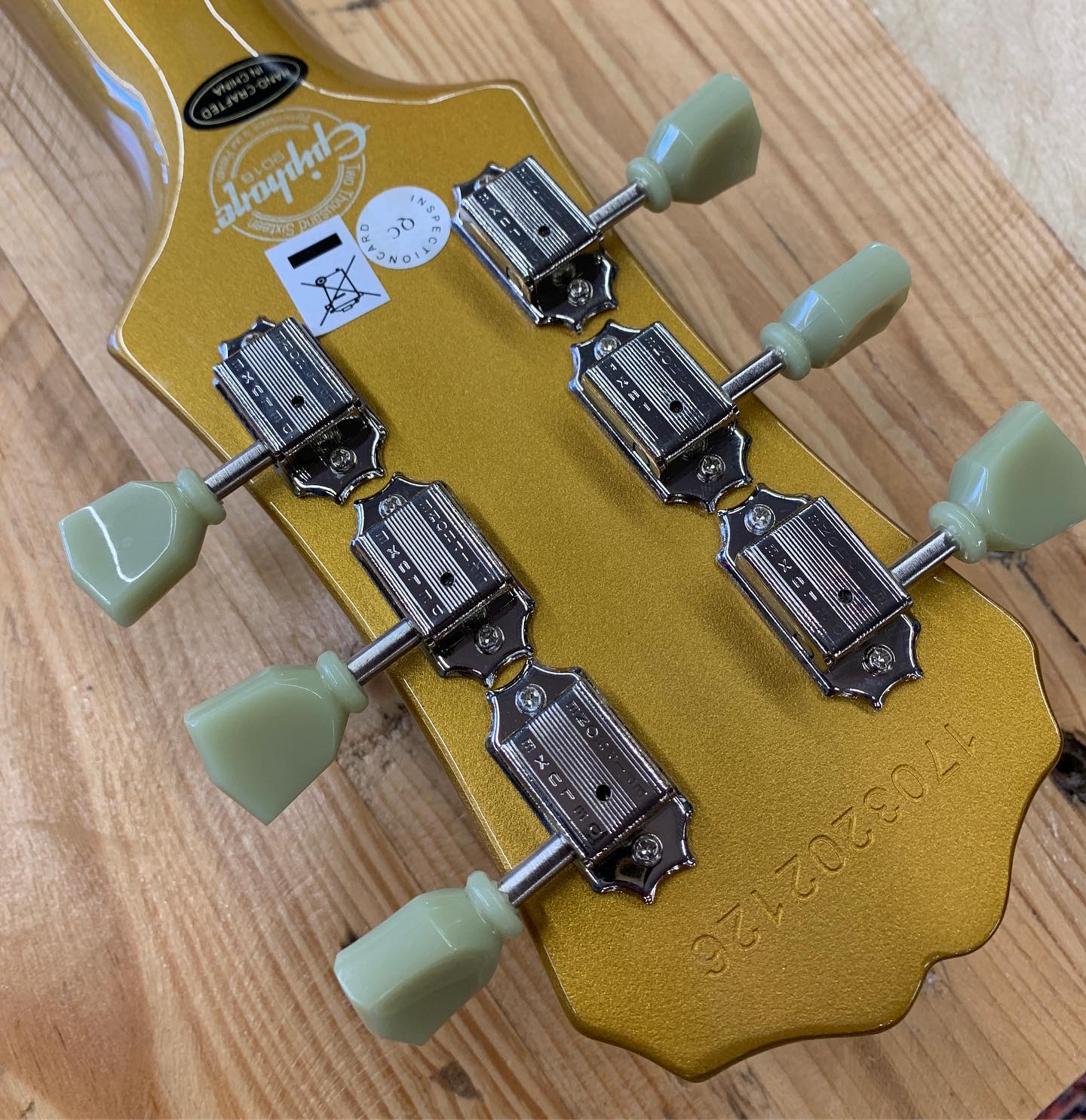 Epiphone SG 400 Pro 1961 Limited Metallic Gold @ Rockland Music
