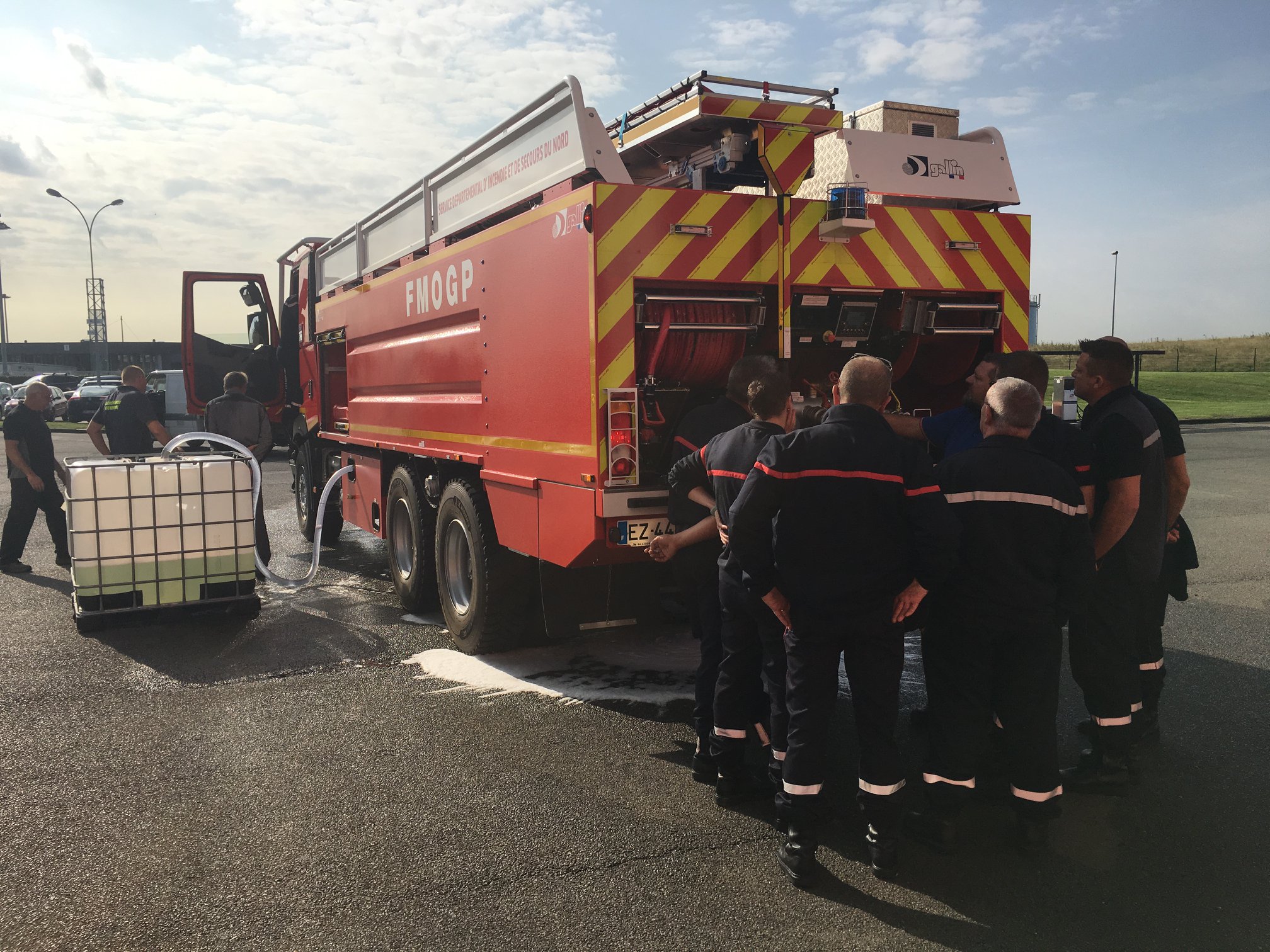 Camion De Pompiers Mercedes Solido échelle 1:50 - N°23, Métal, Occasion