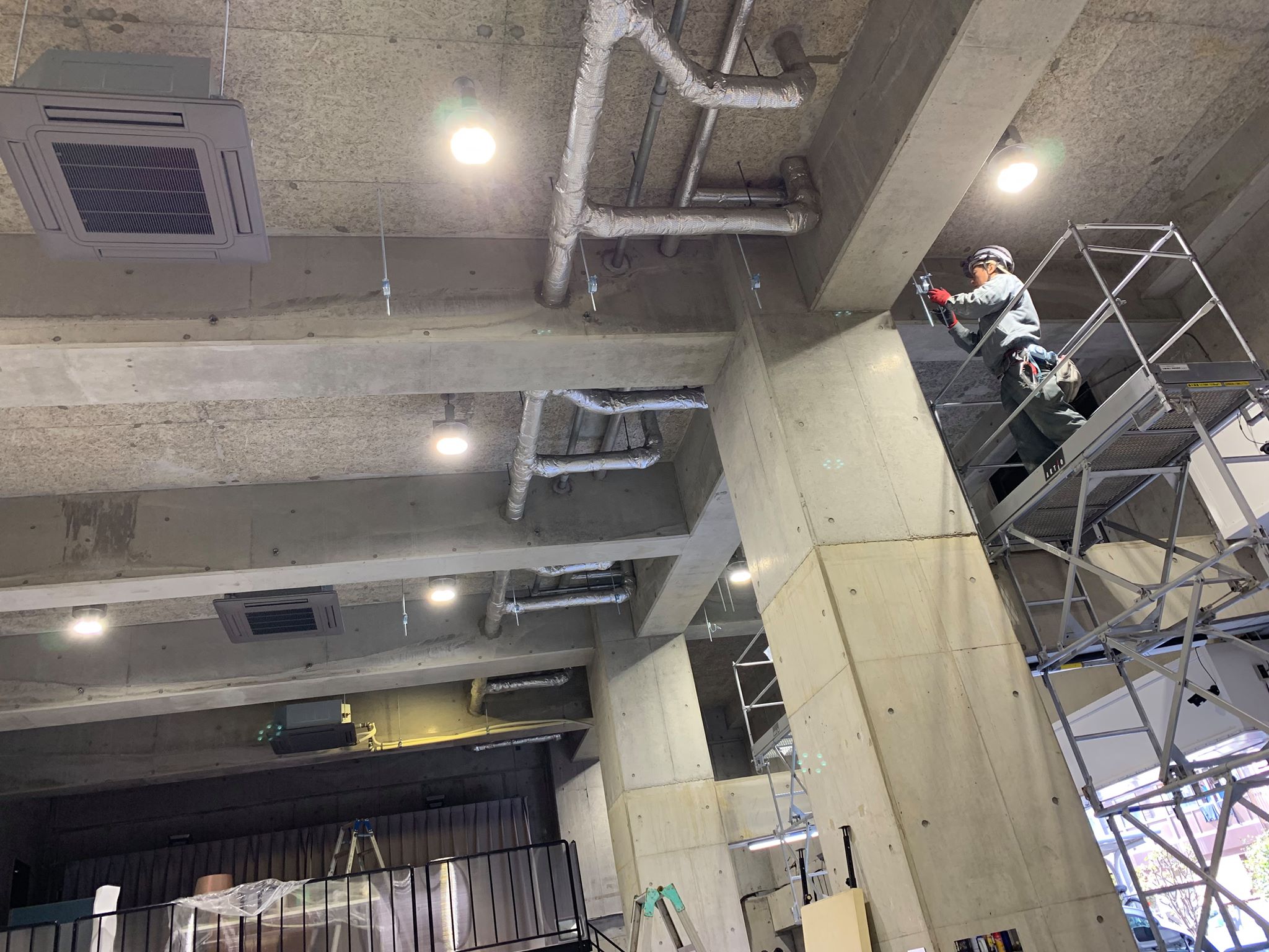 Ydc Co Ltd お疲れ様です このシーズンから空調設備工事が始まります 陽気が良いので仕事が捗ります 安全作業で宜しくお願い致します スタッフも募集中なのでお気軽にお問い合わせください Https Ydc J Com Facebook