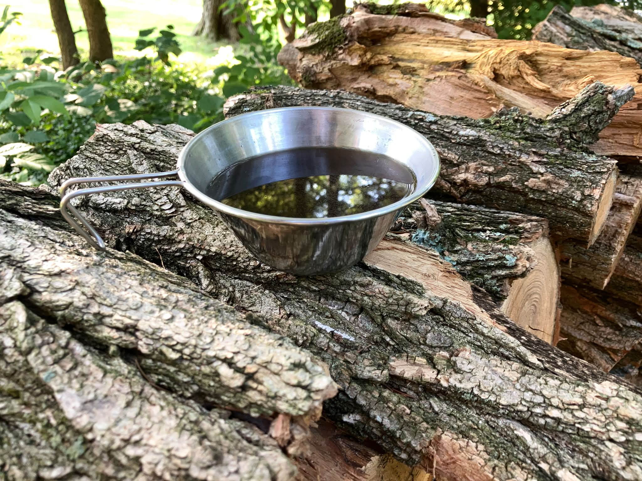 Early Winters Brass 真鍮シェラカップ ビンテージ Behold, the Early Winters™ brass Sierra cup.