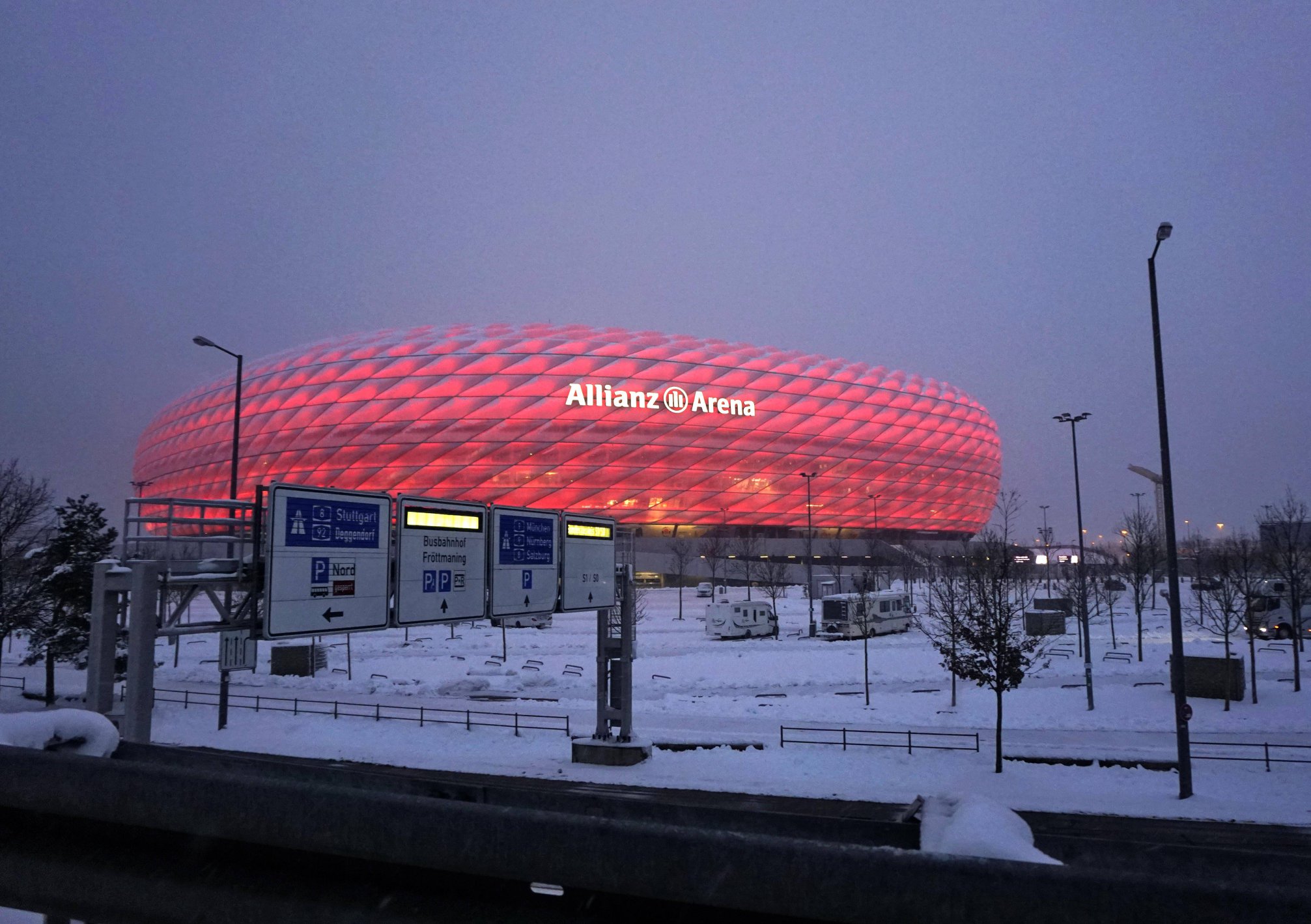 Schne U Bahn Zur Allianz Arena Bild
