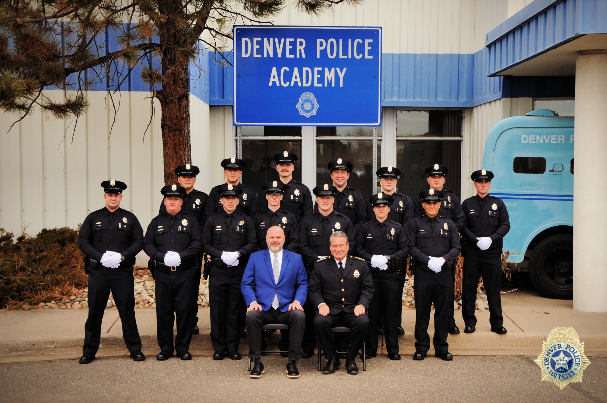 Denver - DPD WELCOMES 14 NEW OFFICERS This past Friday, the Denver ...
