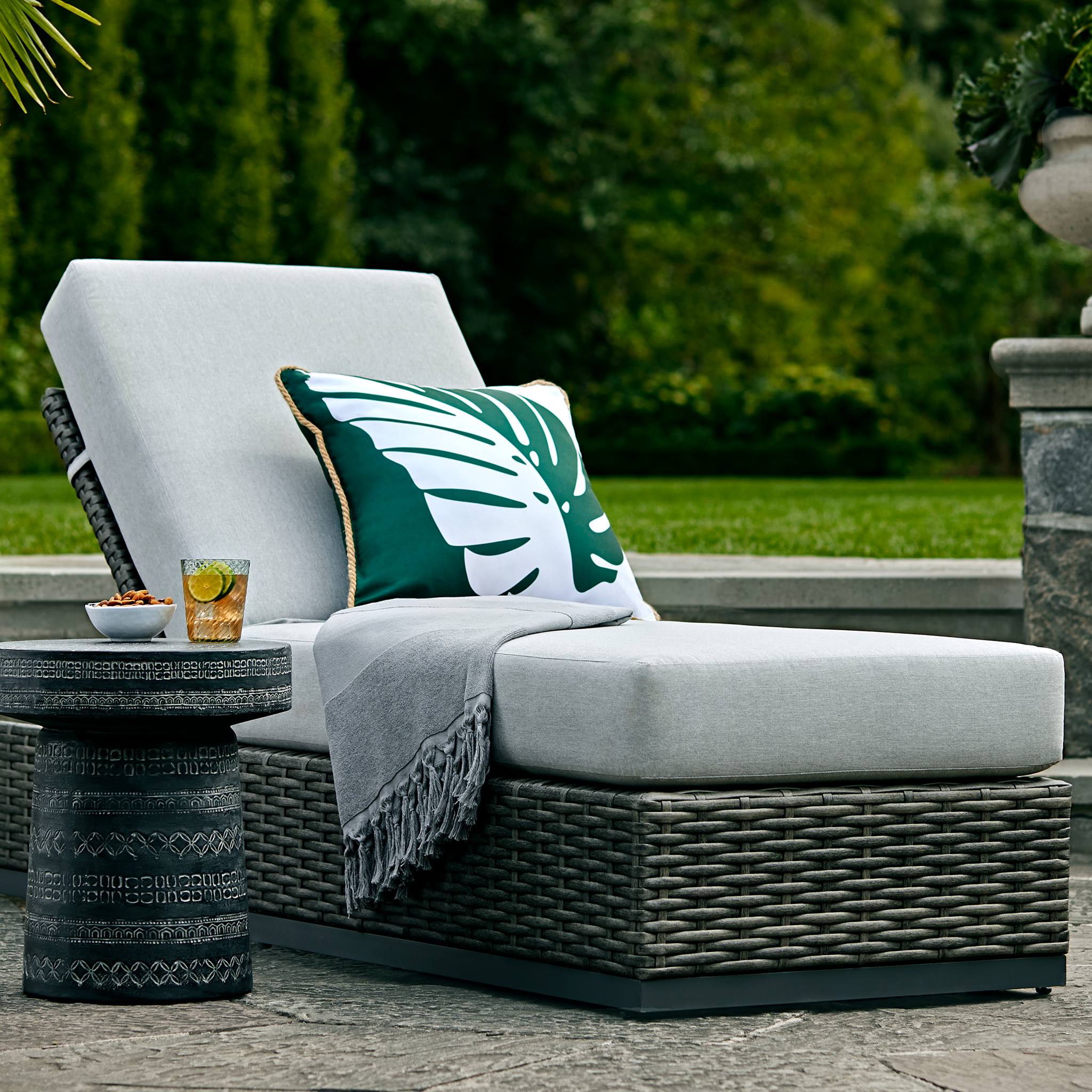 Hudson S Bay Get Your Patio Ready For Spring With Facebook