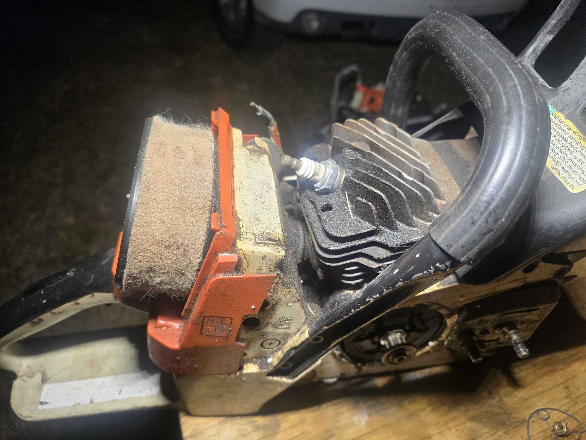 Slant fin stihl 044 red lever chainsaw - Chainsaws - Creedmoor, North ...