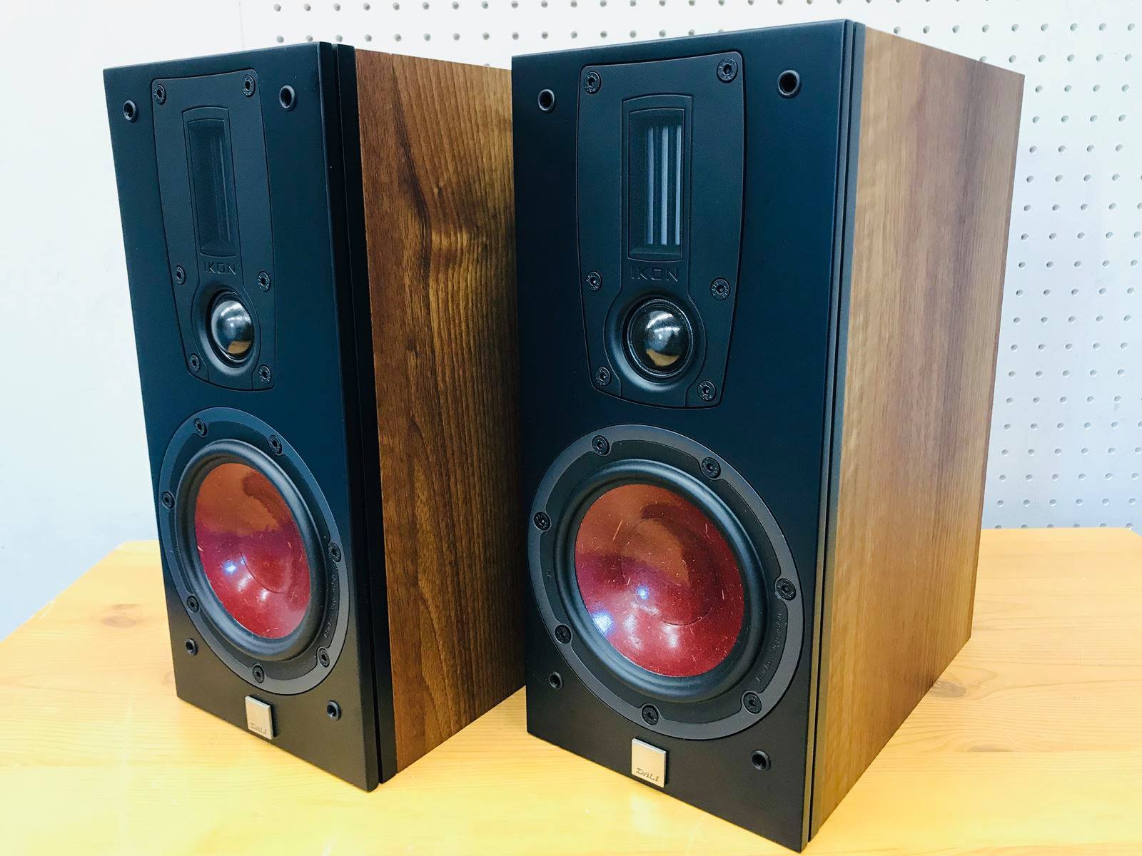スイングオーディオ有限会社 - DALI IKON 1 MK2 BC スピーカー ペア 