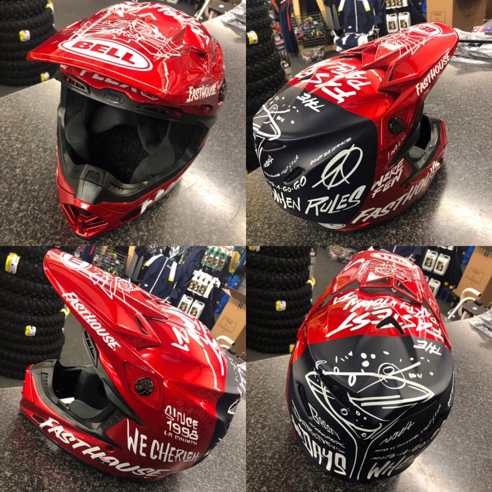 bell fasthouse helmet carbon Full 10 Spherical MTB White/Black XL/2X and RaceView orientation affords you a perfect view of the finish line Bell Youth MX-10 Fasthouse MIPS