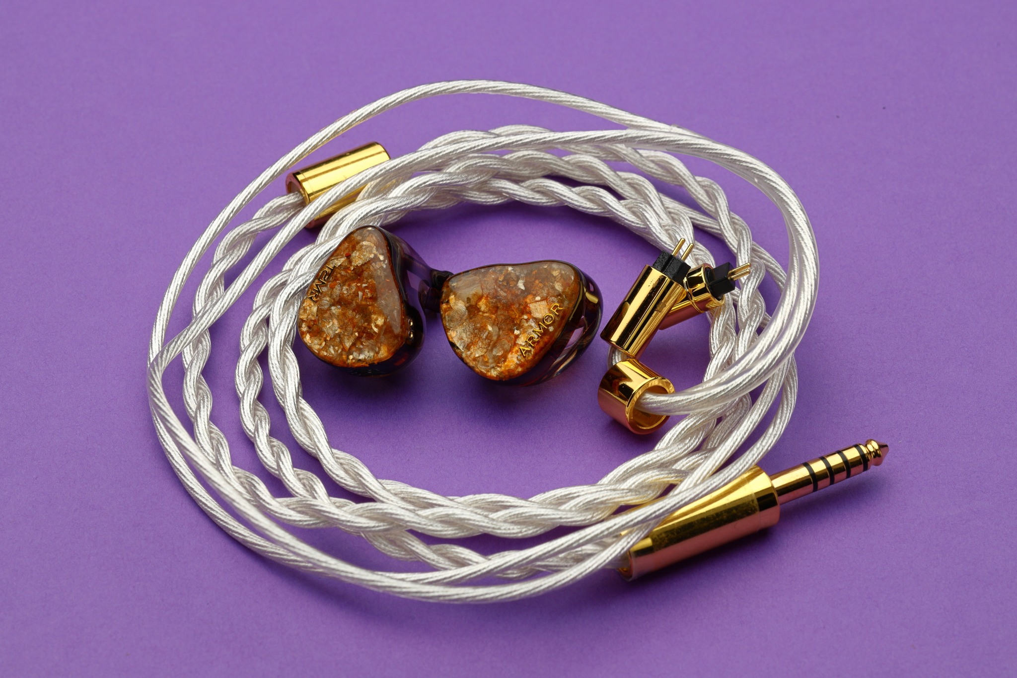 Branwavz B400 review for smooth detailed soundstage