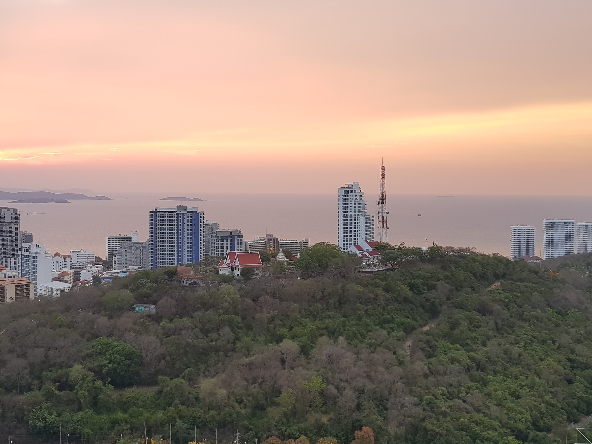Condo for rent in Pattaya | 📍 City Center Residence | A119 | Facebook