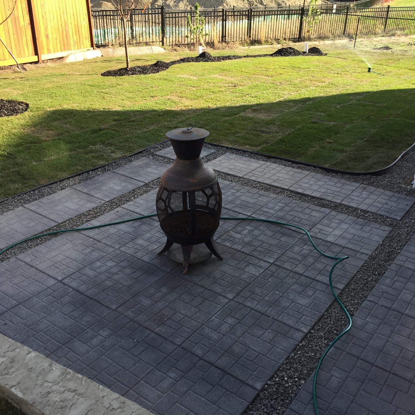 A unique patio design using slabs... - Yard Force Landscaping | Facebook