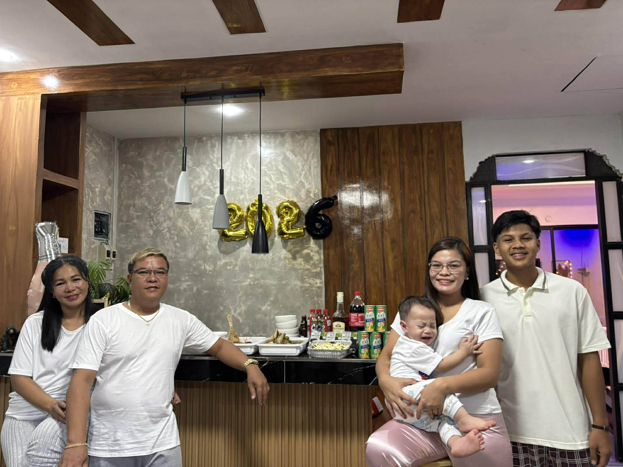 Dennis R. Reyes