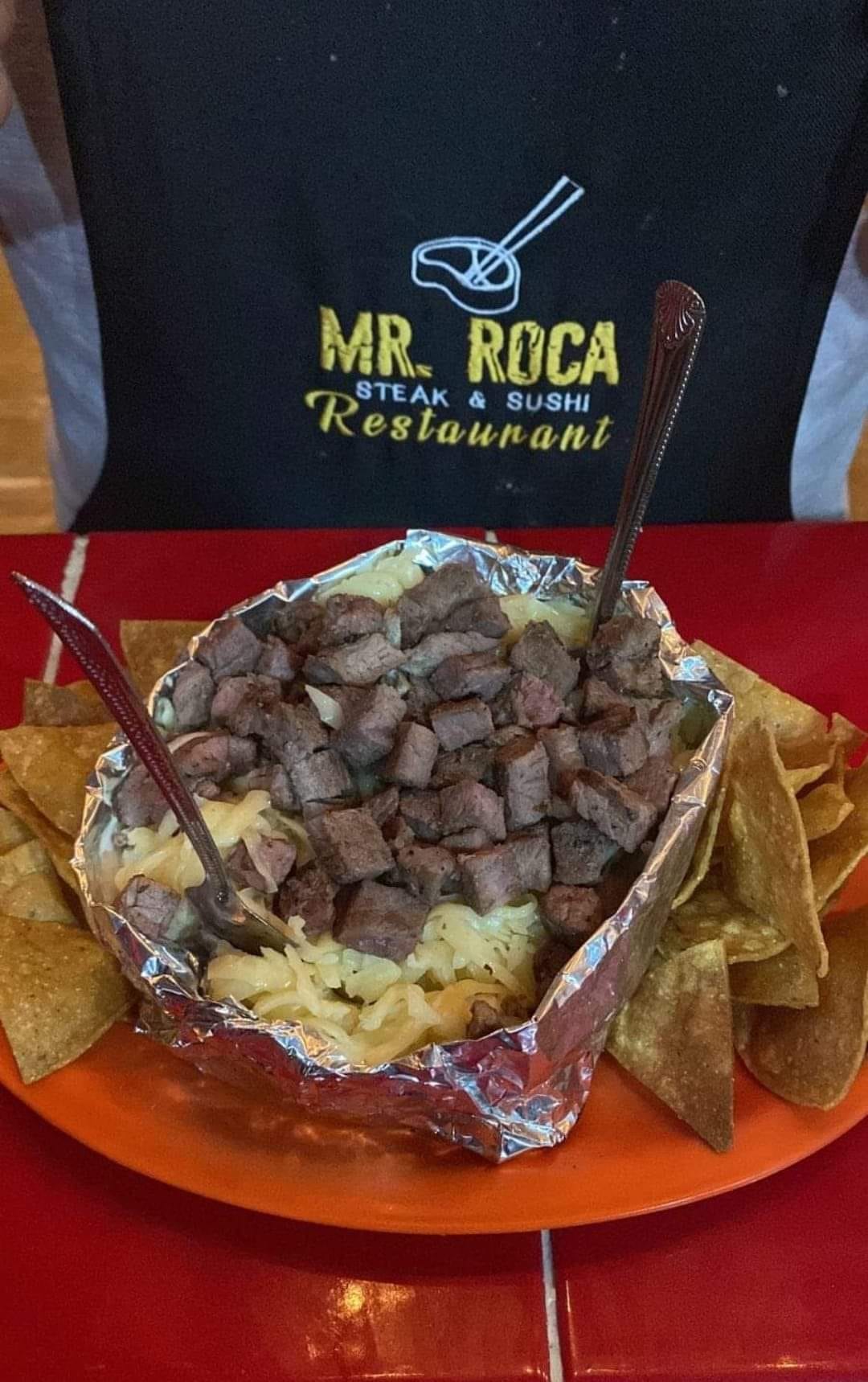 Aquí les enviamos nuestro... - Mr. ROCA - steak and sushi
