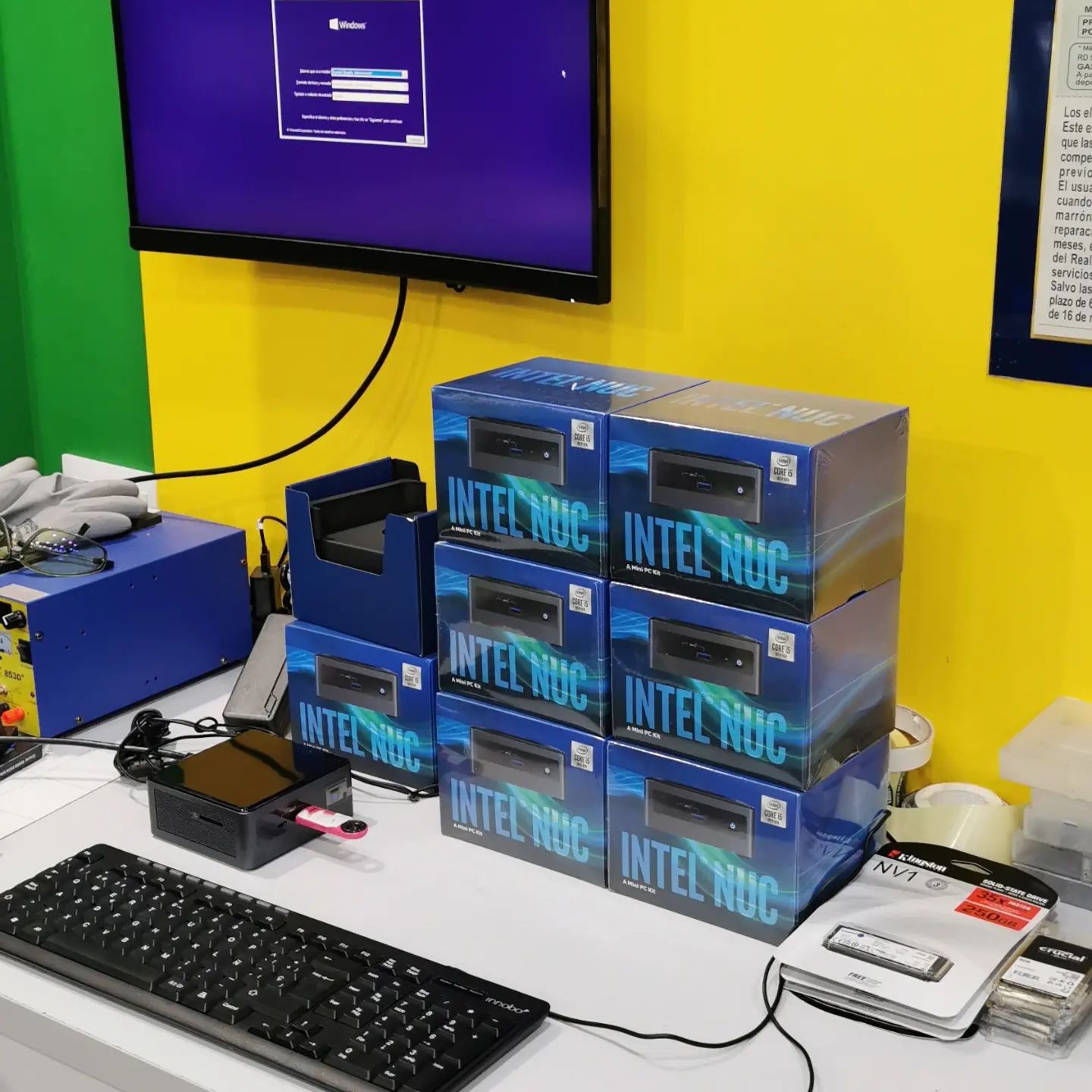 PCBOX Vitoria - Conoces los @intel #nuc? Un Mini PC con... | Facebook