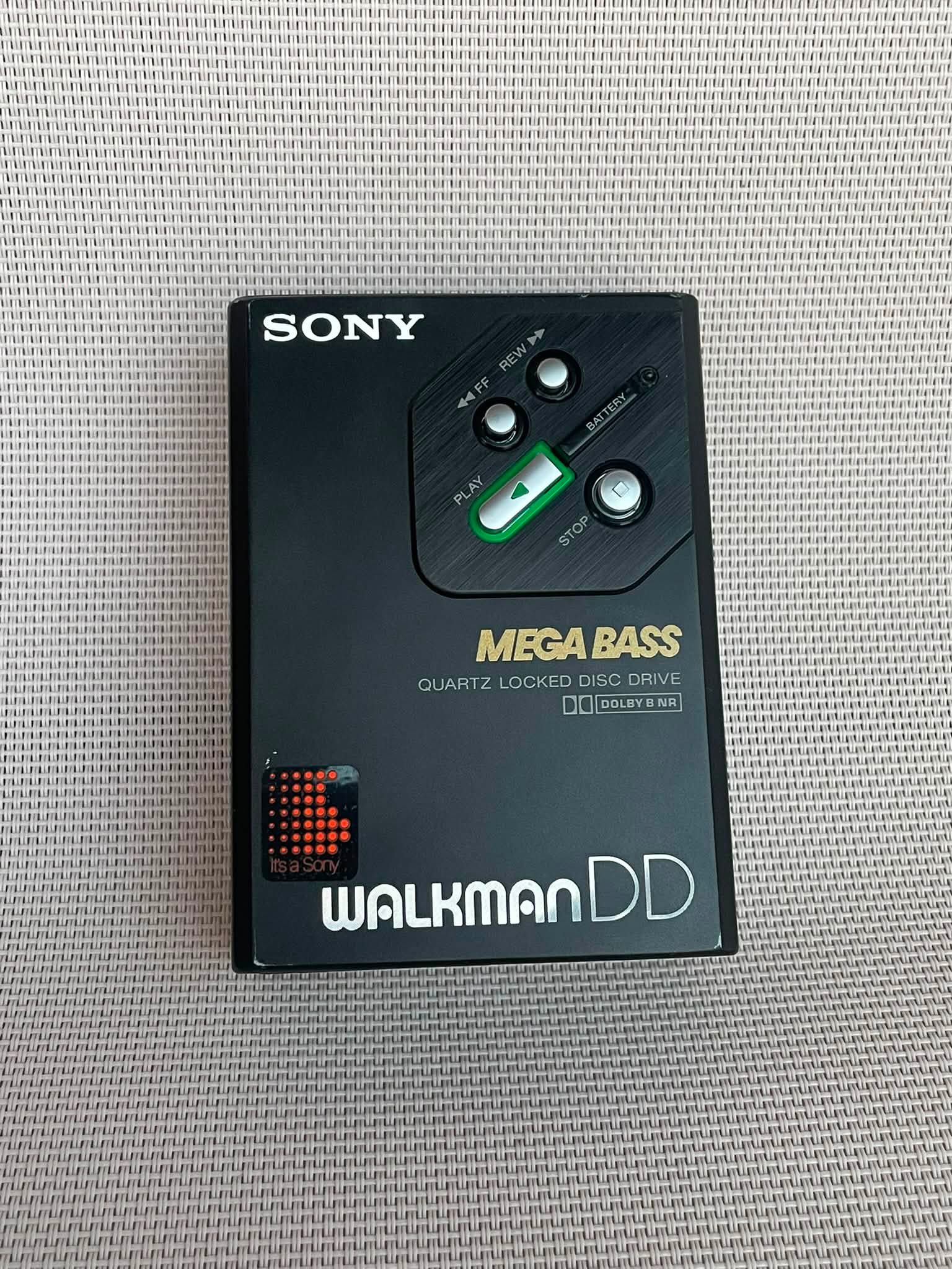 Walkman leather case - for Sony WM DD30 SONY SONY BASS DRIVE NR