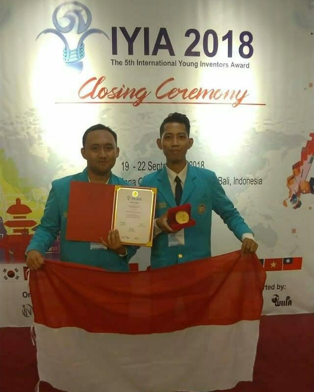 Universitas - Mahasiswa Universitas Muhammadiyah Surakarta (UMS) yang ...