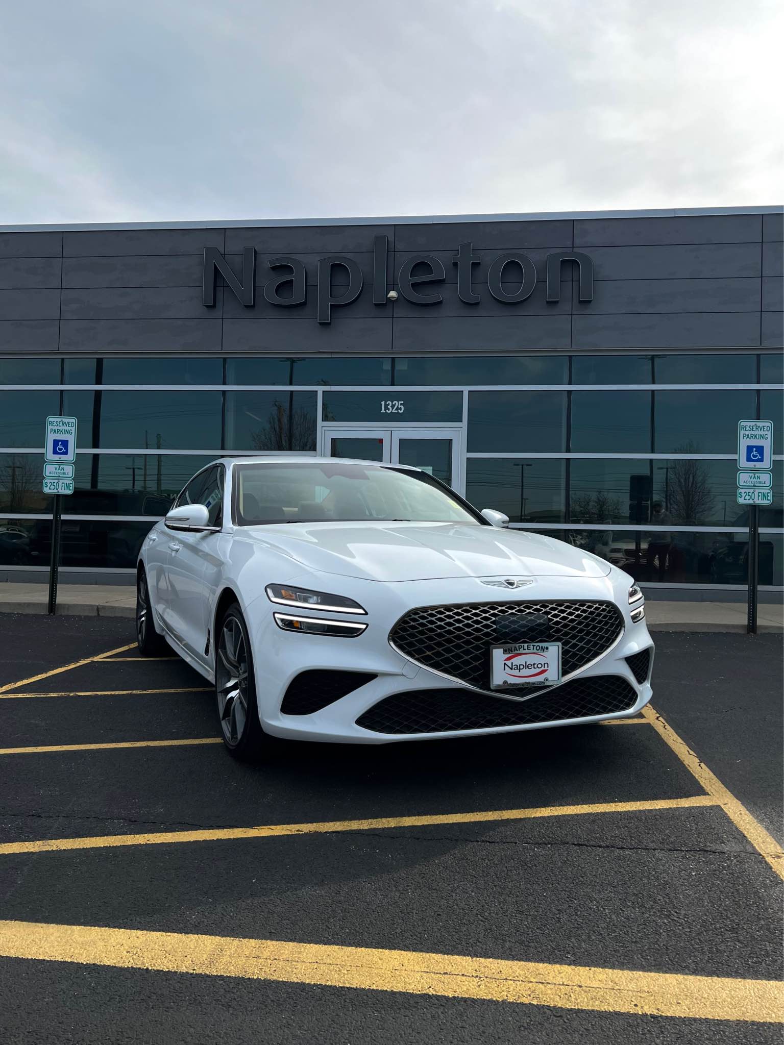 2022 Genesis G70 · 3.3T Launch Edition Sedan 4D