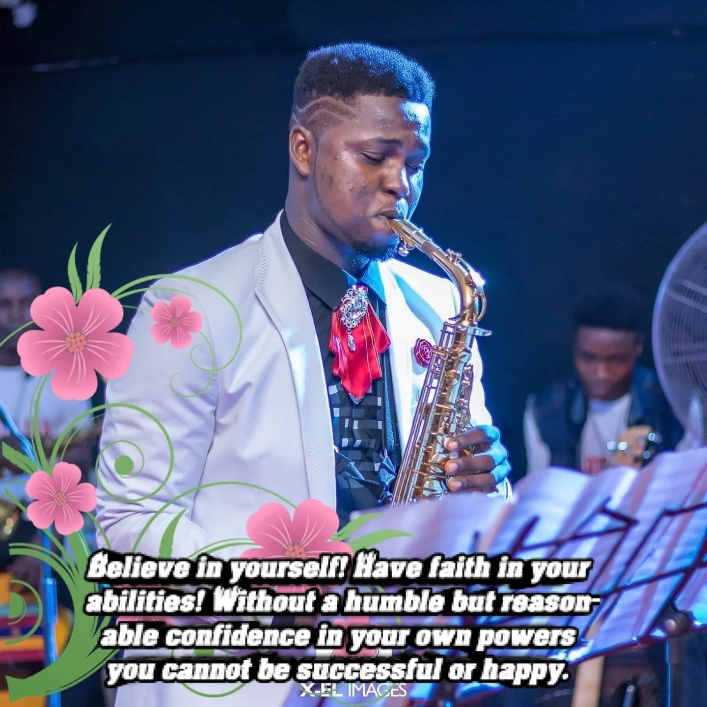 Are you looking for a quality Wireless saxophone Microphone for both ...