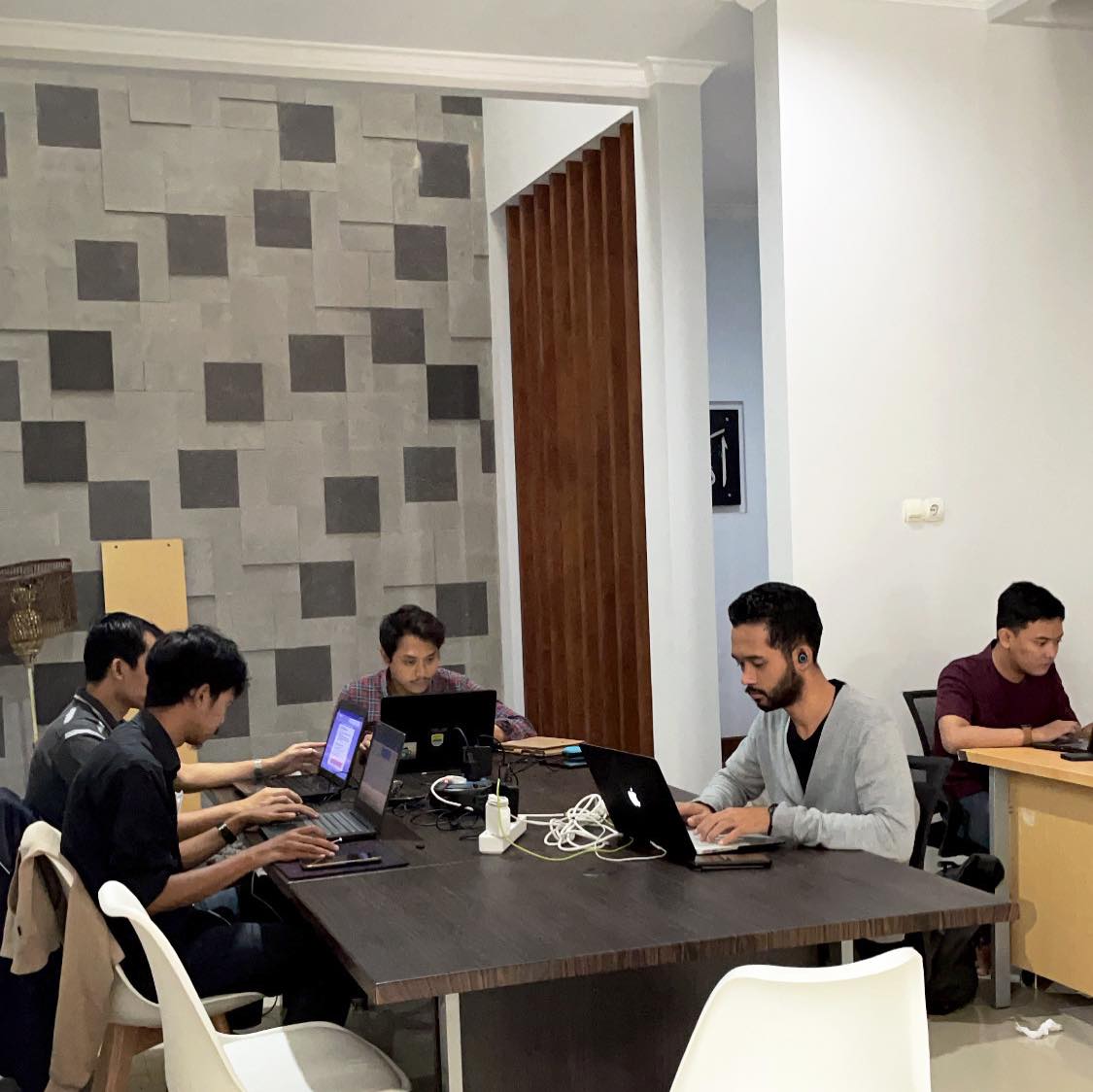 IDE Asia