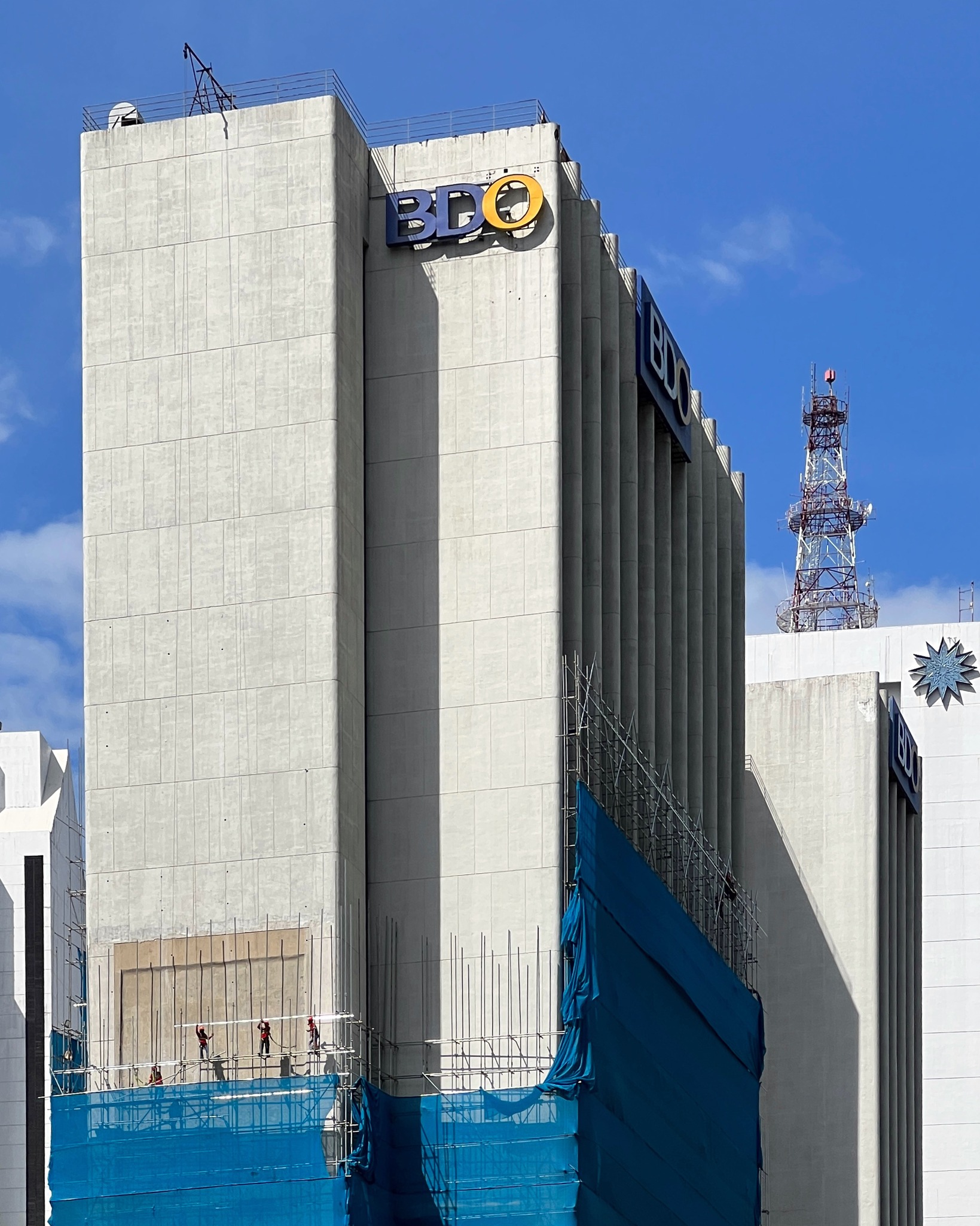 El Reportero - NCCA stops demolition of PCI Bank Building... | Facebook