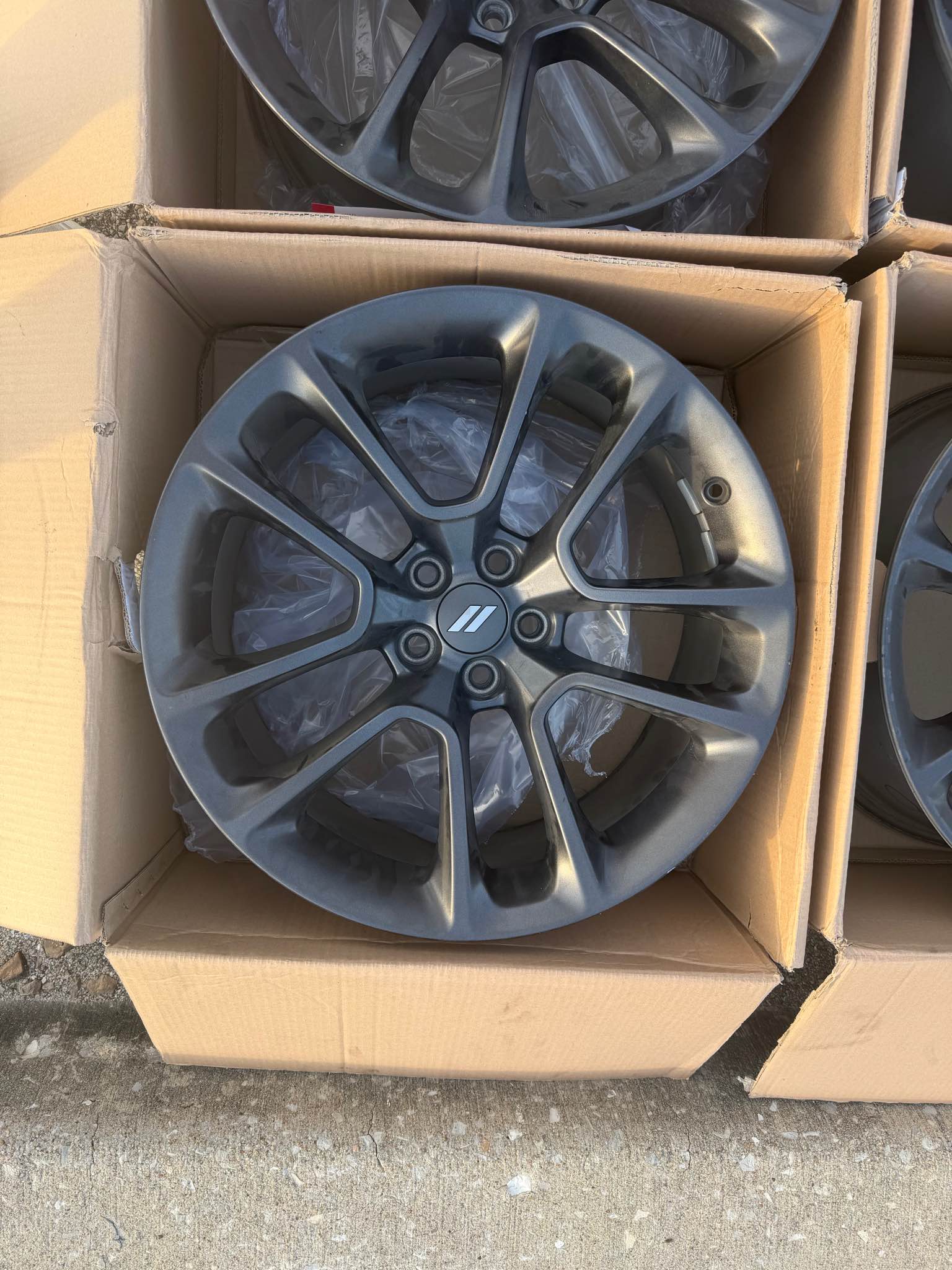 245x45x20 OEM Rims - Car Wheels, Tires & Parts - Whiteman Air Force ...