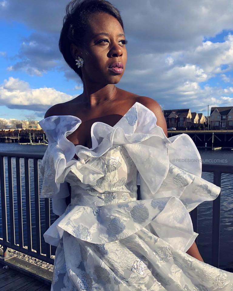 woman knits her own wedding dress Bride spent $290 & 200 hours to knit gown, all to prove that it was possible 😍 Video in the comments 👇 Occasion:BRIDESMAIDS