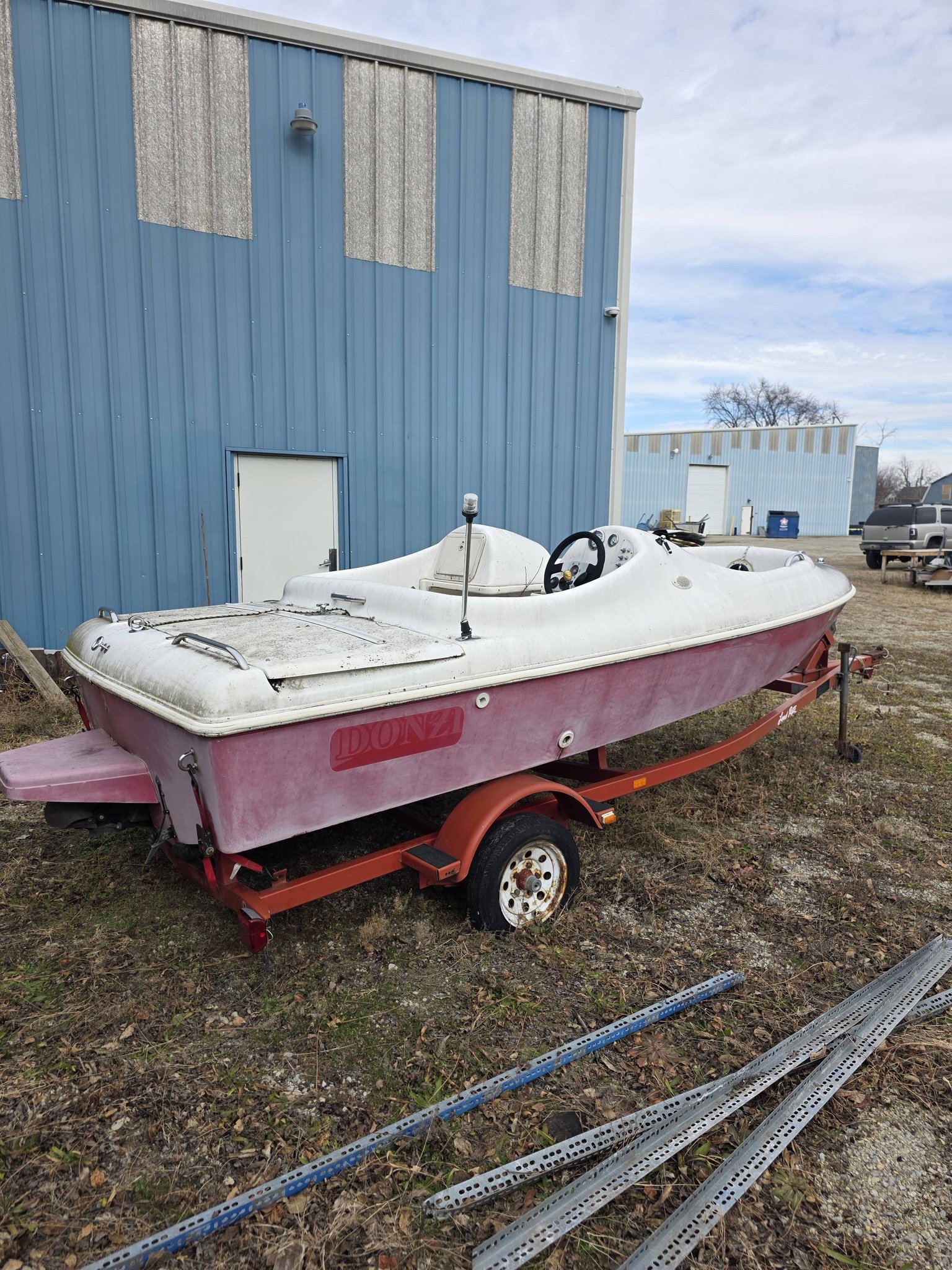 Restoring a Donzi Medallion 152 boat?