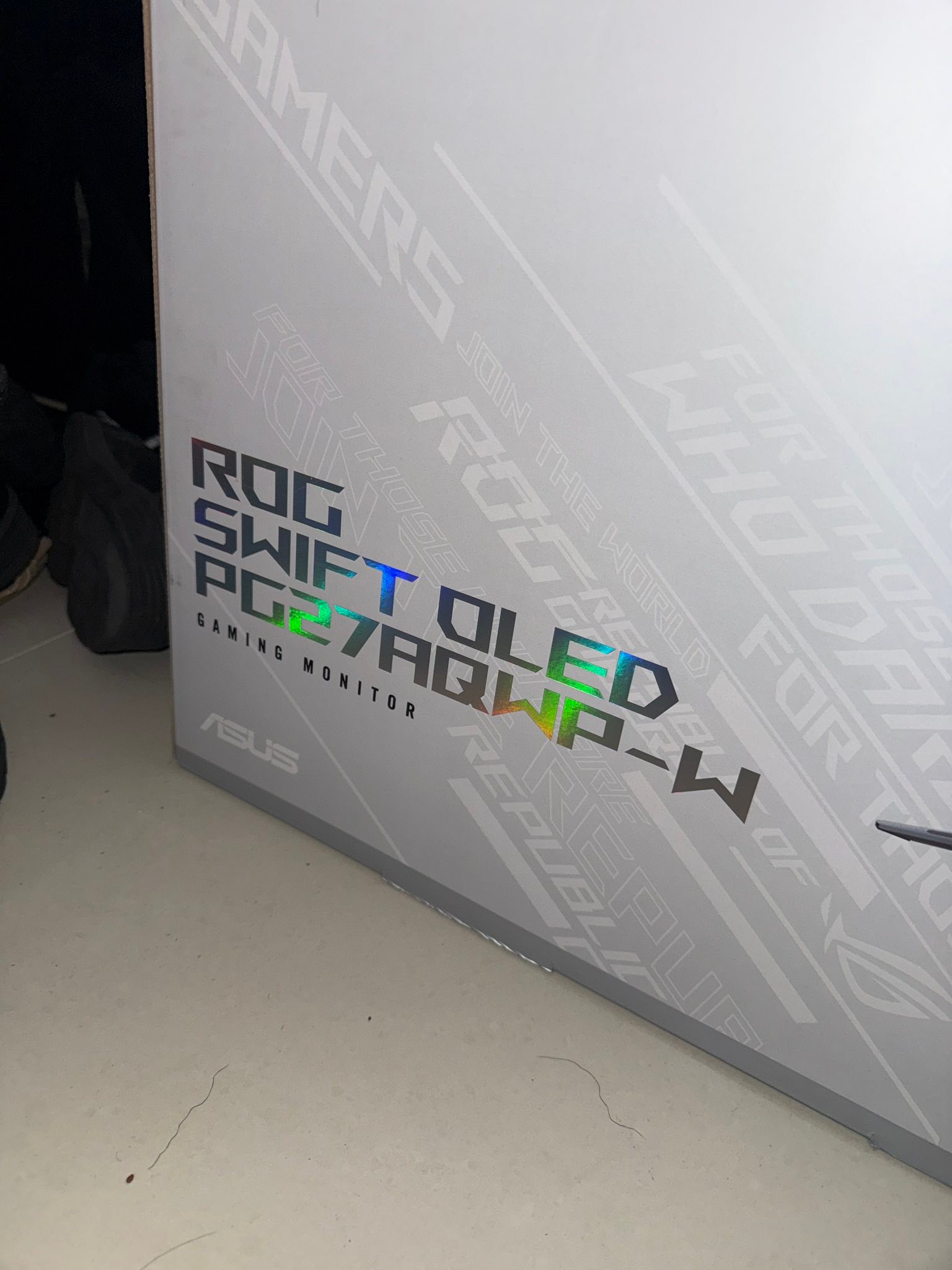 PC PROBLEMS | Hey i got this new ASUS ROG Swift PG27AQWP-W QHD/HD 540Hz ...