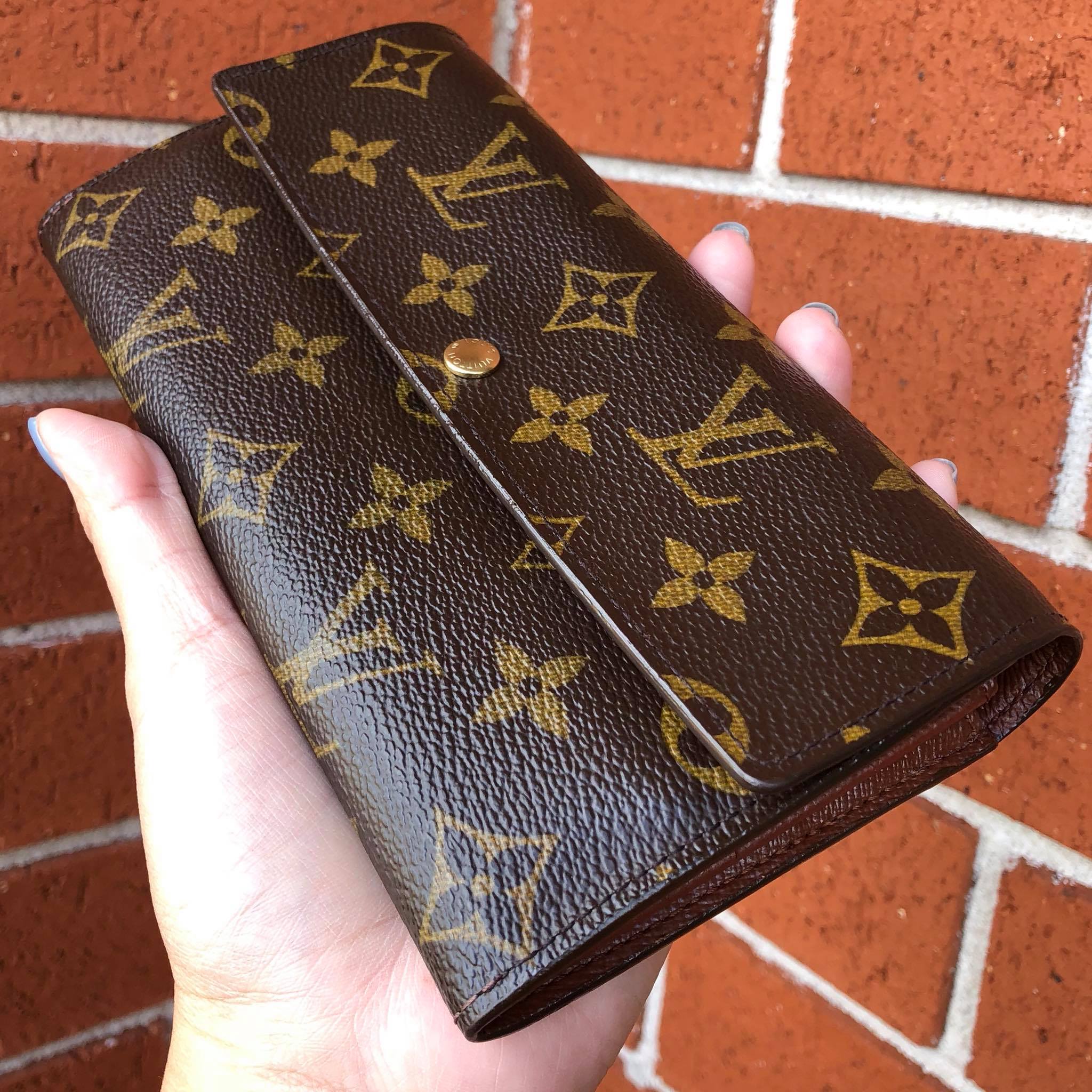 LV LOVER BY P - ปิดประมูล Pre Love LV Sarah 6 การ์ด... | Facebook