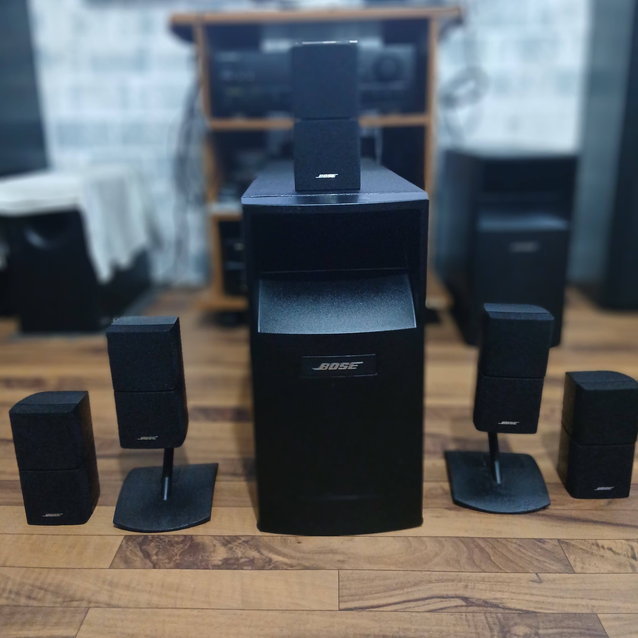 Bose Acoustimass 15 Series iii with stand