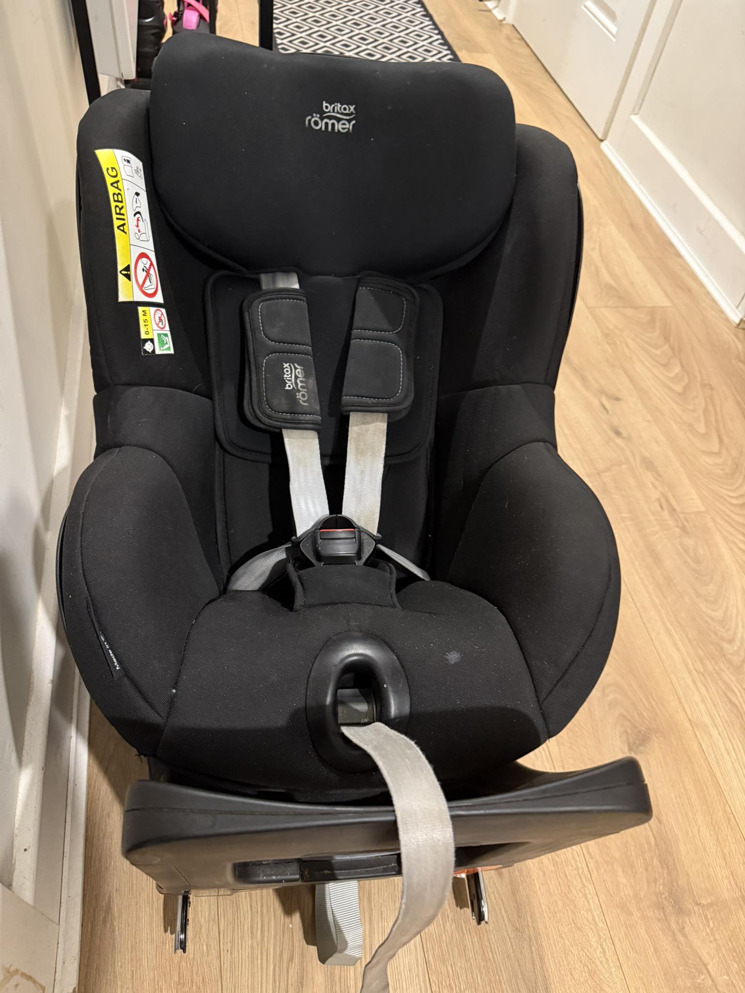 maxi cosi infant car seat safety Maxi-Cosi Mico Luxe+ Baby Seat: Car with Base and Versatile Baby Carrier Seat Functionality, Urban Wonder : Baby Size:Approx. L9 x H12 x W5.5