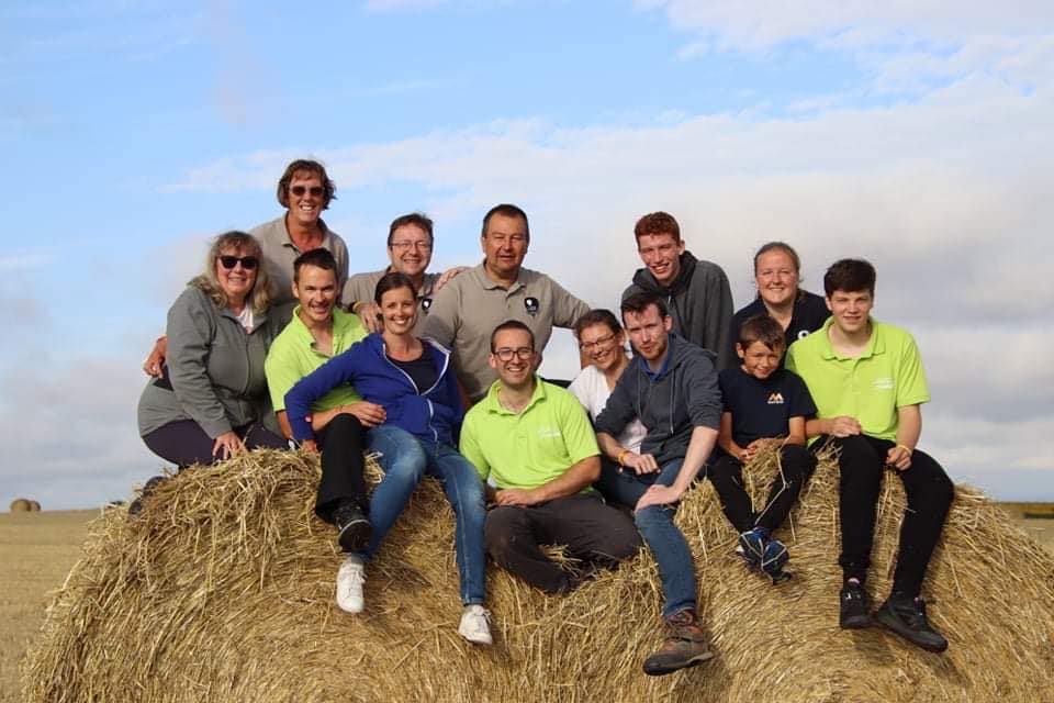 Rabbits Ballooning Team added a... - Rabbits Ballooning Team