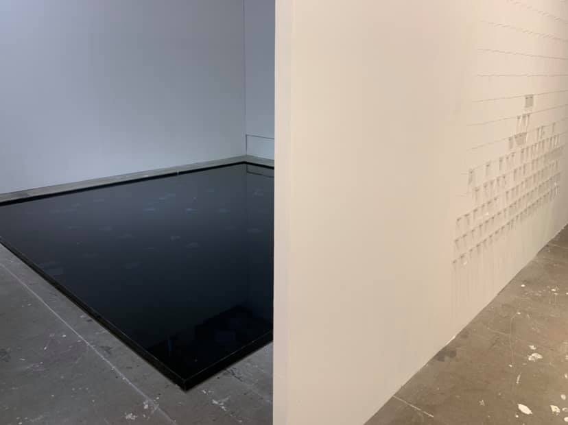 Moyt Sculpture - The questions remain on the surface of the ink pool ...