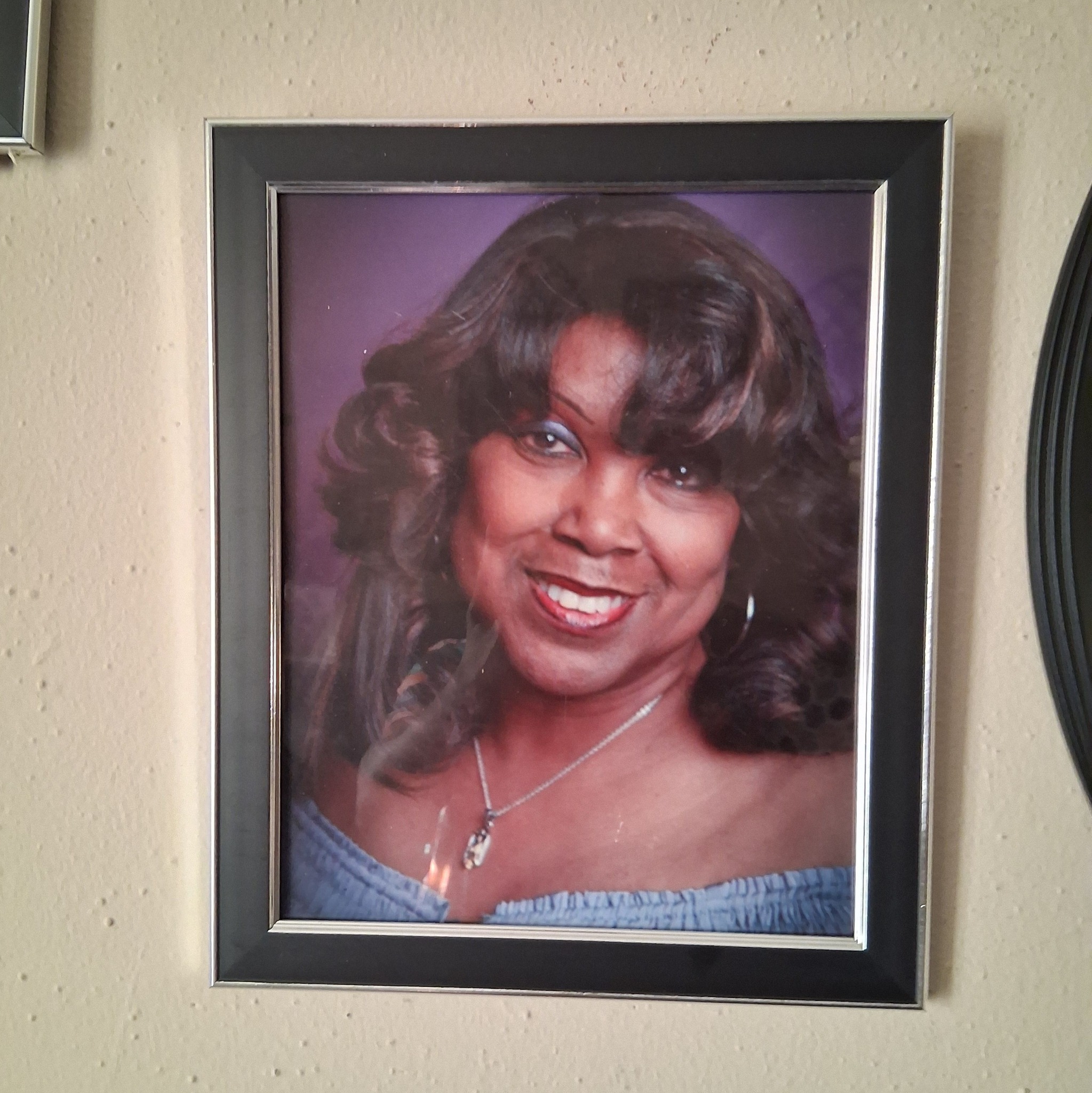 Arnetta Jones
