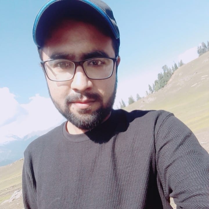 Raza Akmal