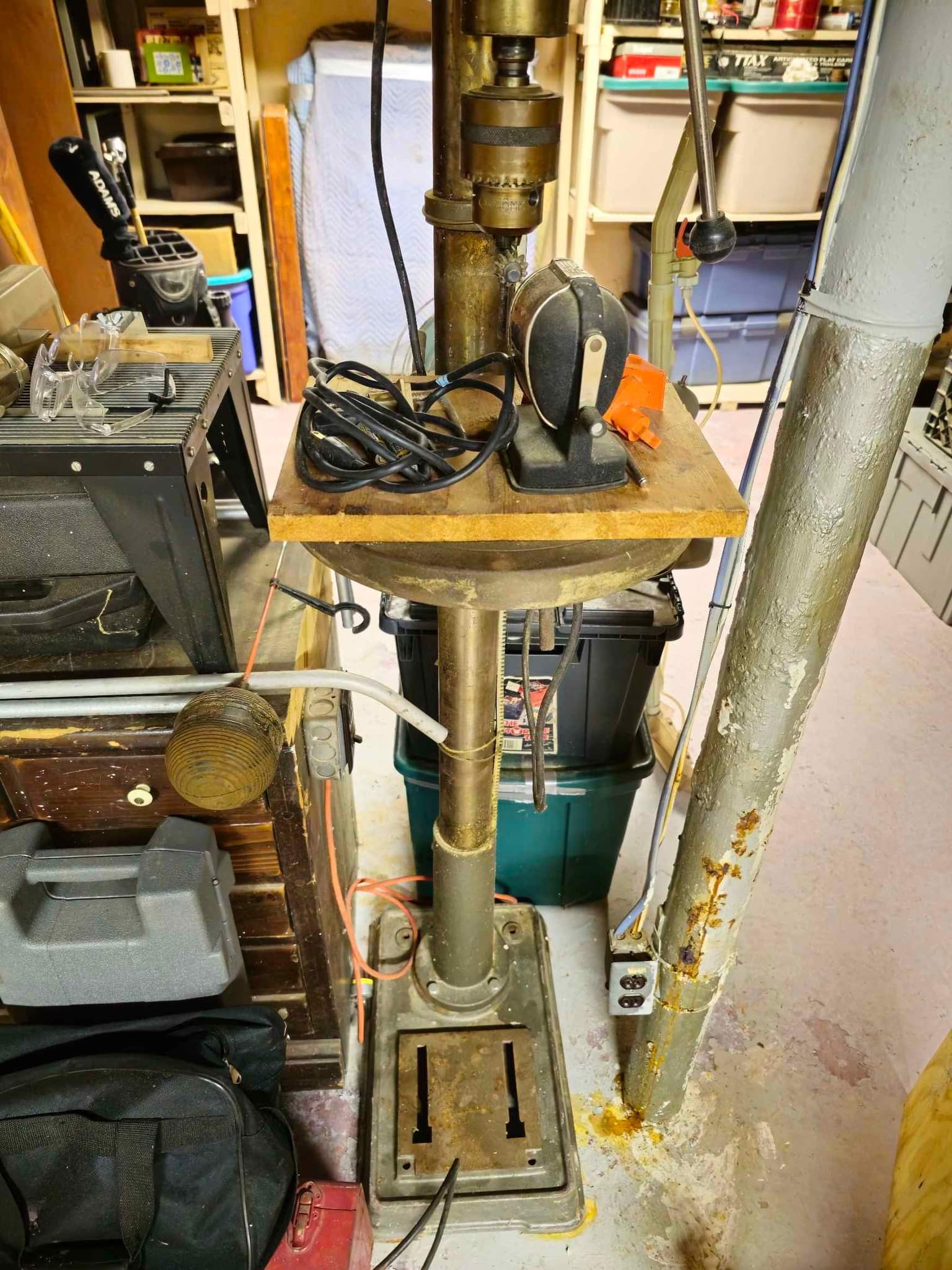 Intergraph Machine Tool 1982 Drill press - Drills - West Hartford ...