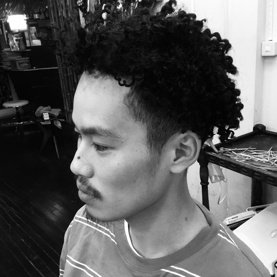 早いもので そろそろ紅葉 ですねー 今回もメンズ竹串スパイラルパーマなどを紹介 Pamelas Hair Salon Facebook