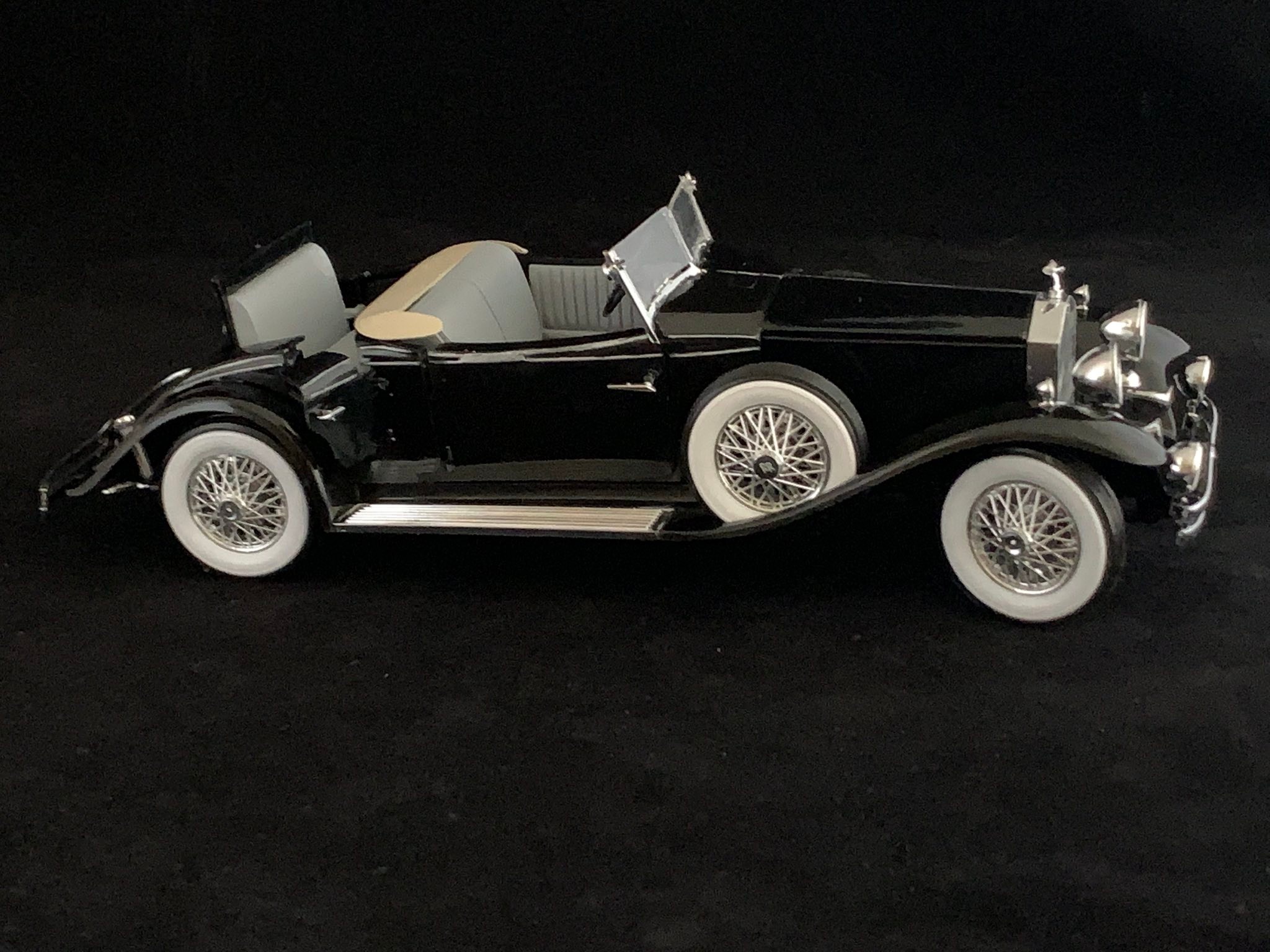 Completed 1931 Rolls Royce Phantom II model kit