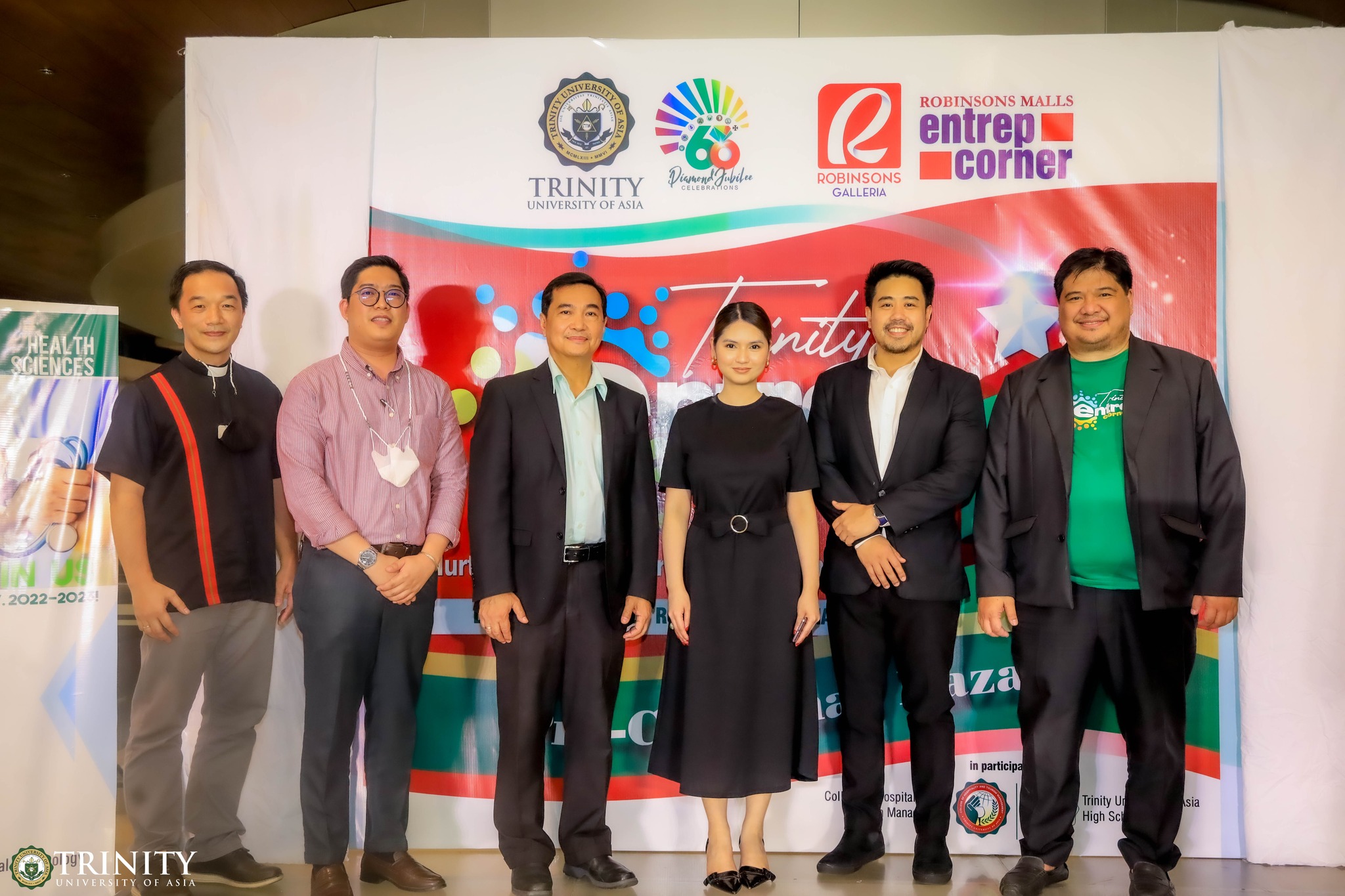 Entrep Corner - Trinity... - Robinsons RLove CSR Program