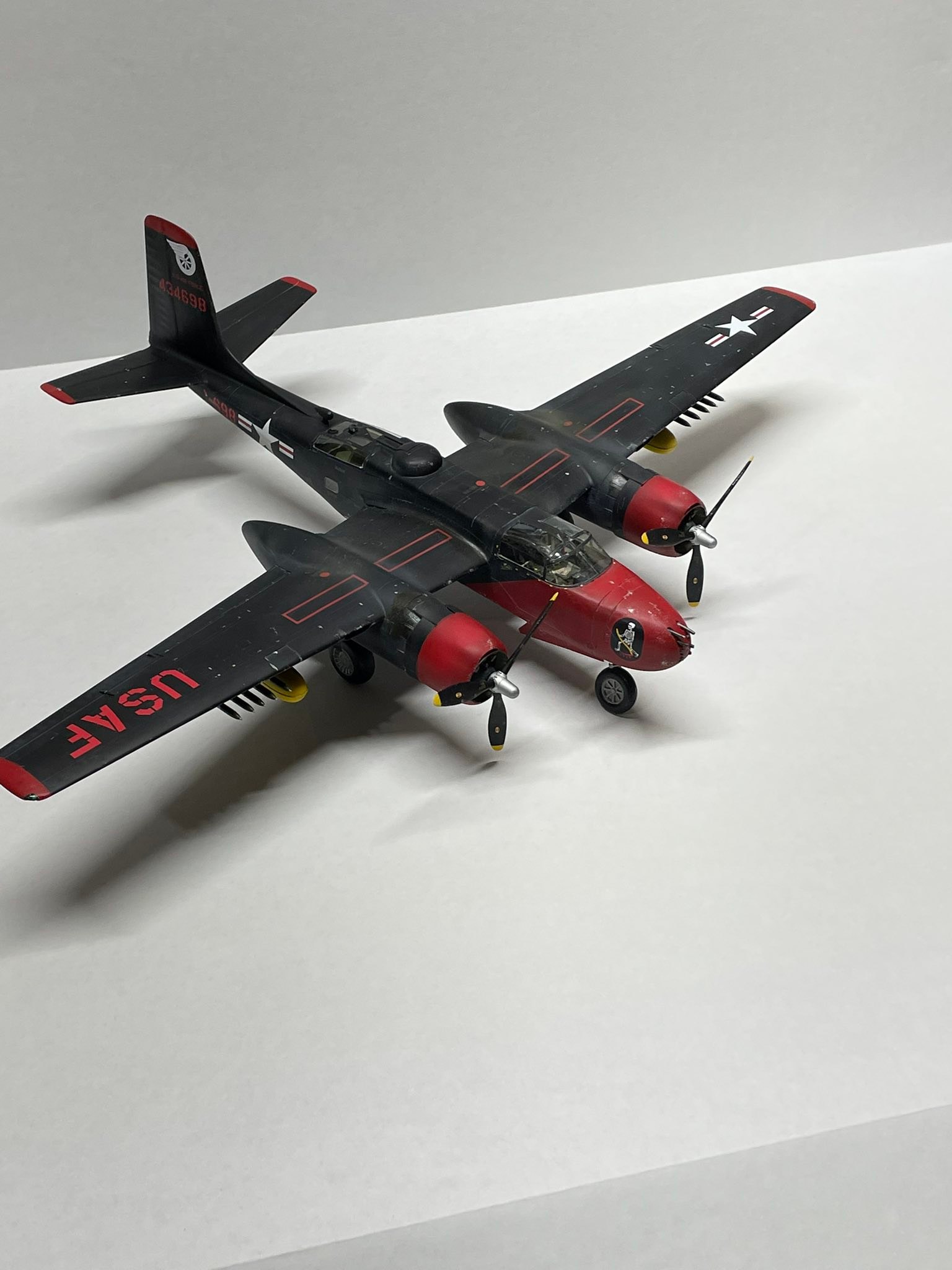 Revell 03823 B-26C Invader 148 Kit de modelo de plástico sin