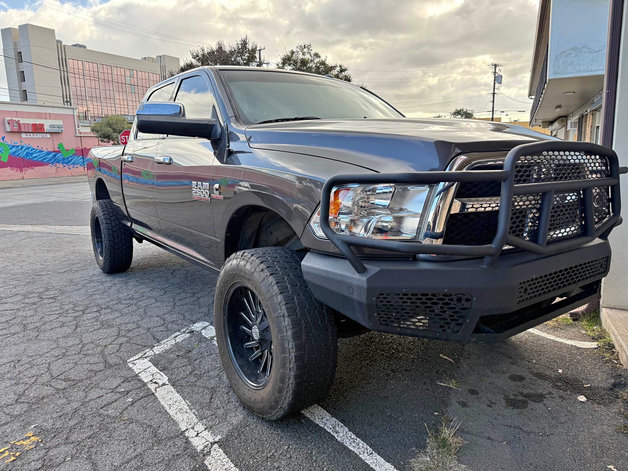 WTS 4th Gen Ram ranch hand bumper - Car Exterior Parts - Waipahu ...
