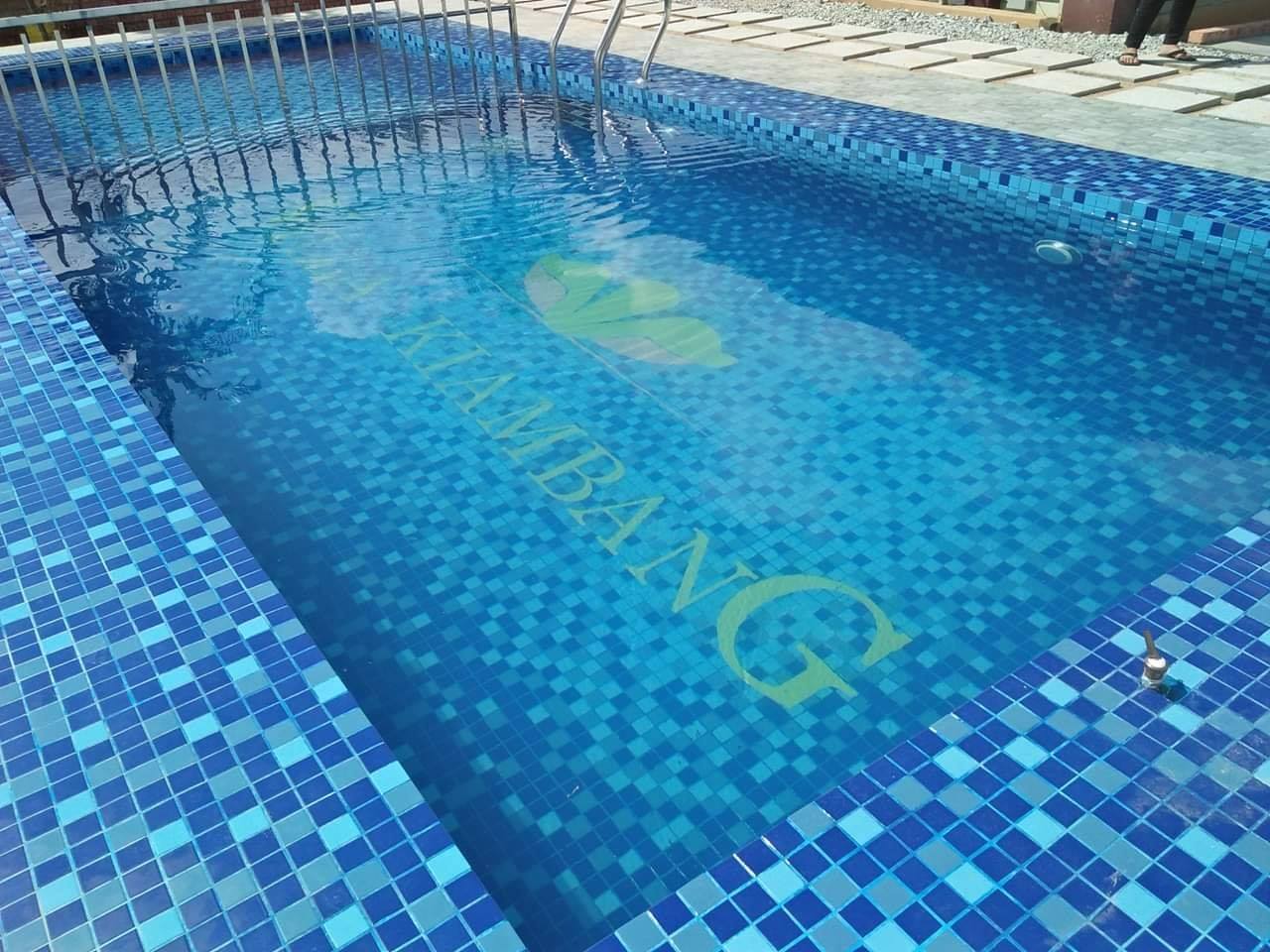 Kolam Renang Konkrit Dengan Tiles 30 X 10 Kaki Dua Kedalaman 2 5 Kaki Dan 4 Kaki Homestay Villa Kiambang Di Senawang Sangat Sesuai Untuk Sebarang Majlis Keraian Mahupun Gathering Untuk Tempahan Homestay