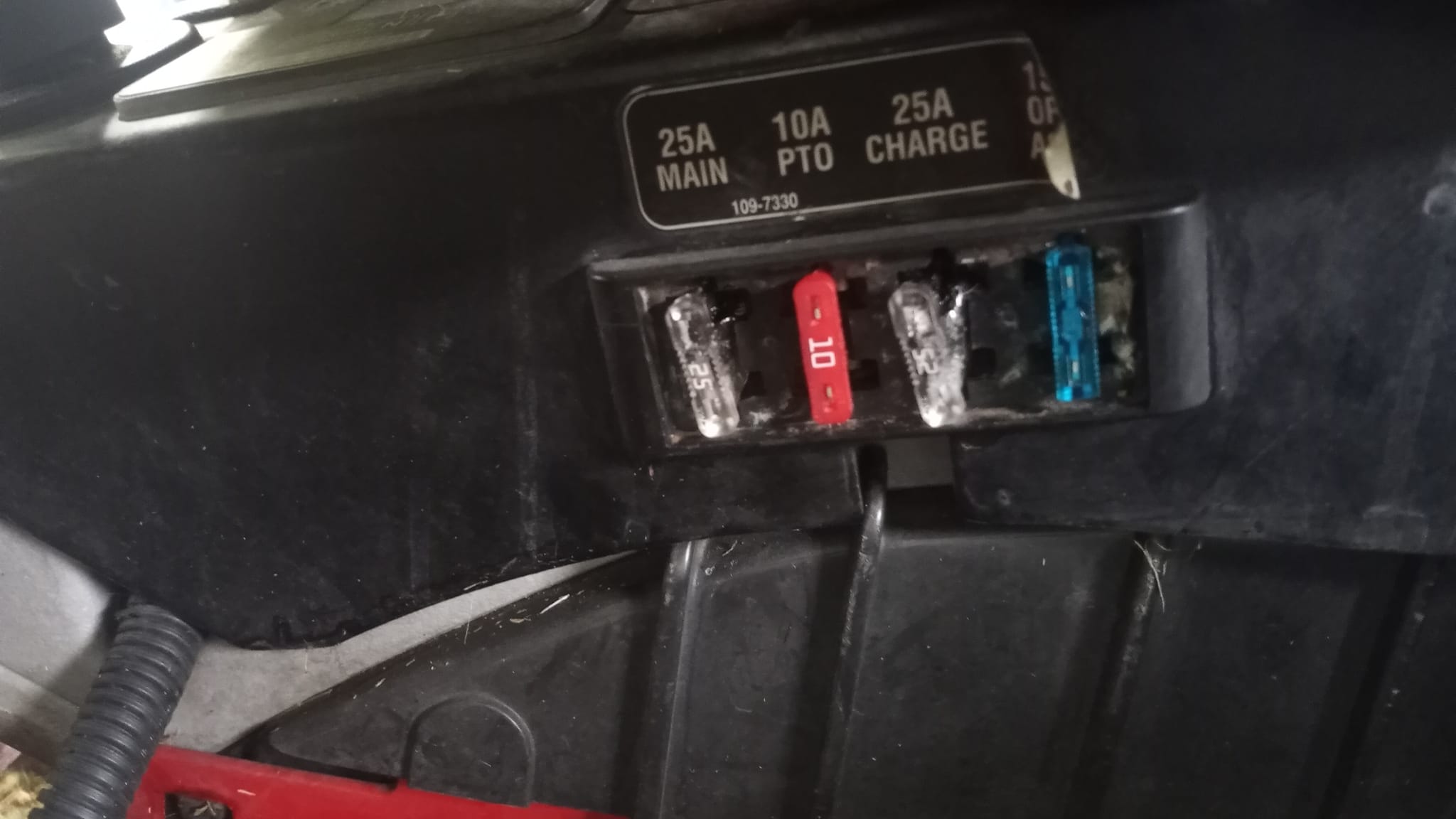 Exmark Lazer mower fuse replacement issues