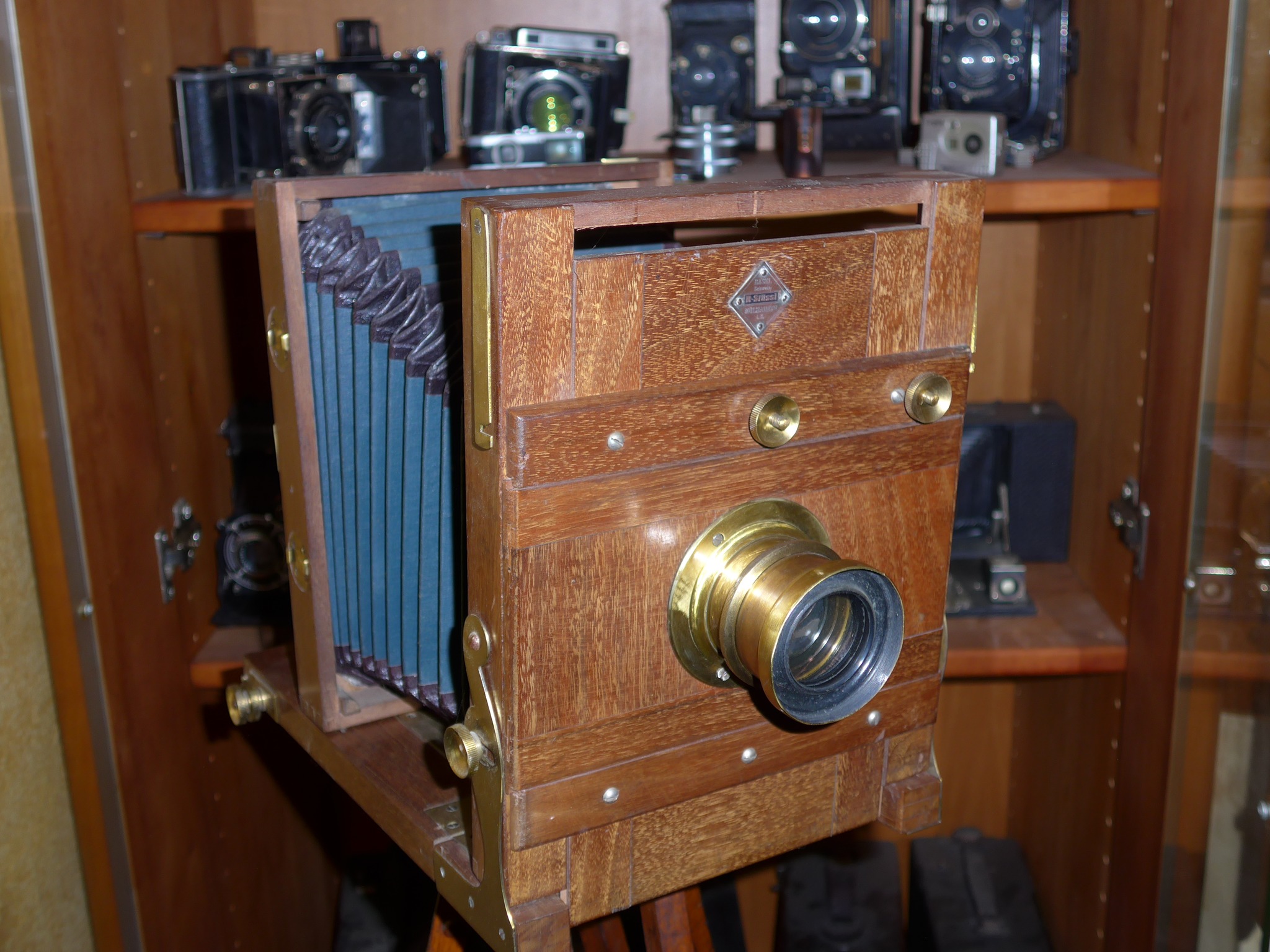 Murer's Express Newness Magazine Box Camera, c.1900