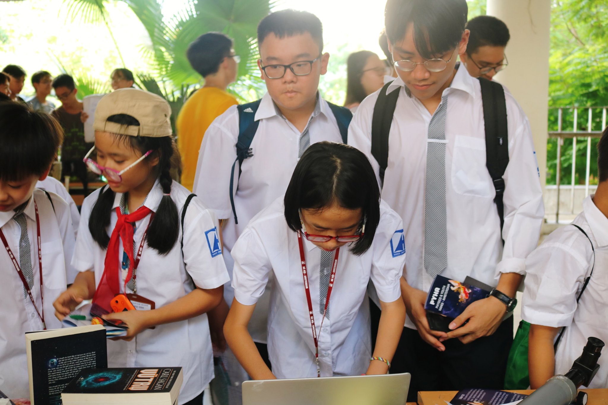 PYHA - Physics & Youth Hanoi - Amsterdam | Hanoi