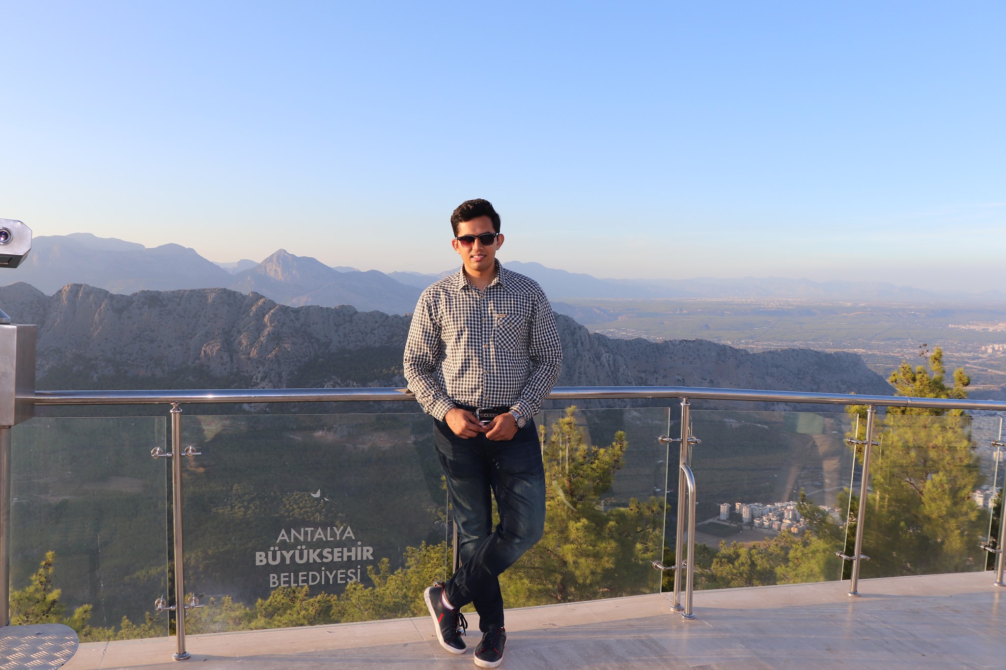 Taymur Hasan Khan