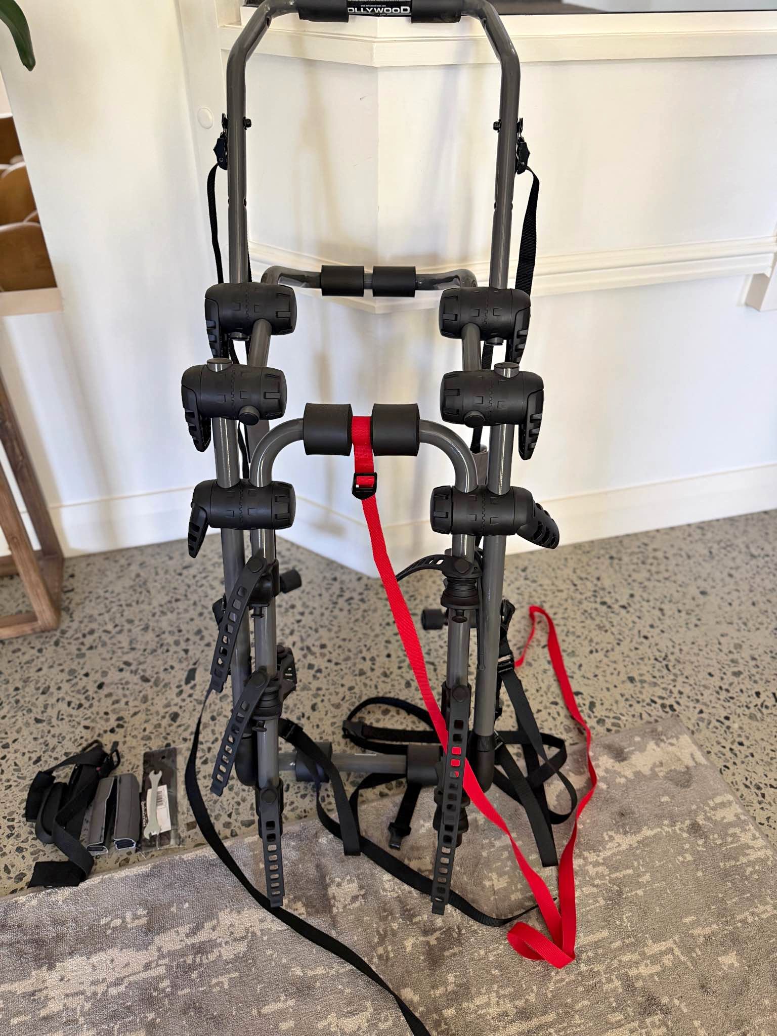 ISI rack post small tyre holding brackets - Bicycle Accessories ...