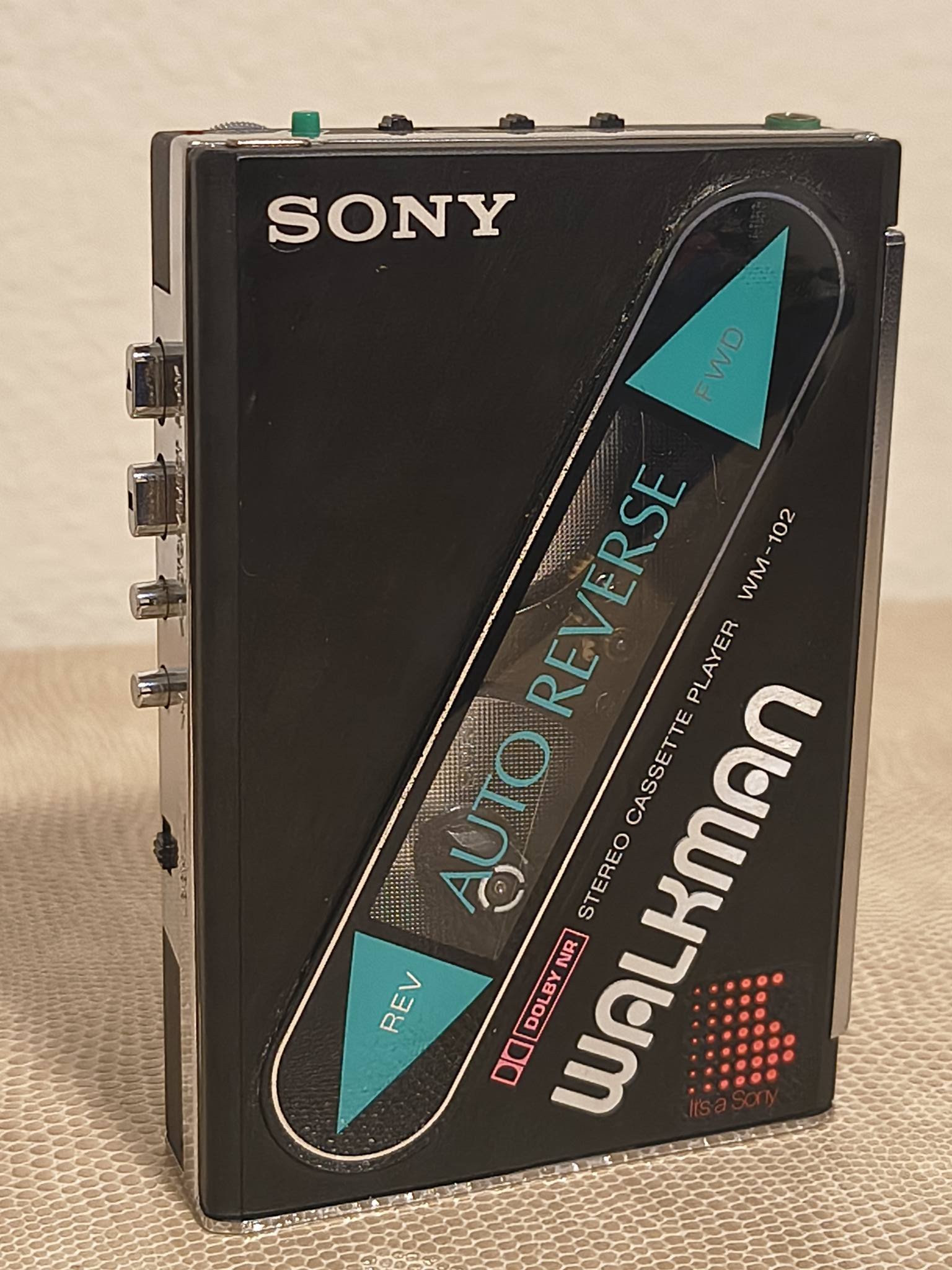 Sony Walkman WM-102 won't power on