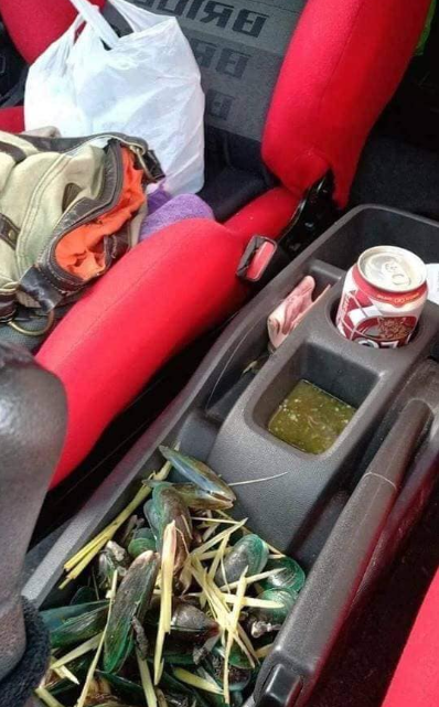 Kaki Share Senang Macam Ni Makan Dalam Kereta فيسبوك