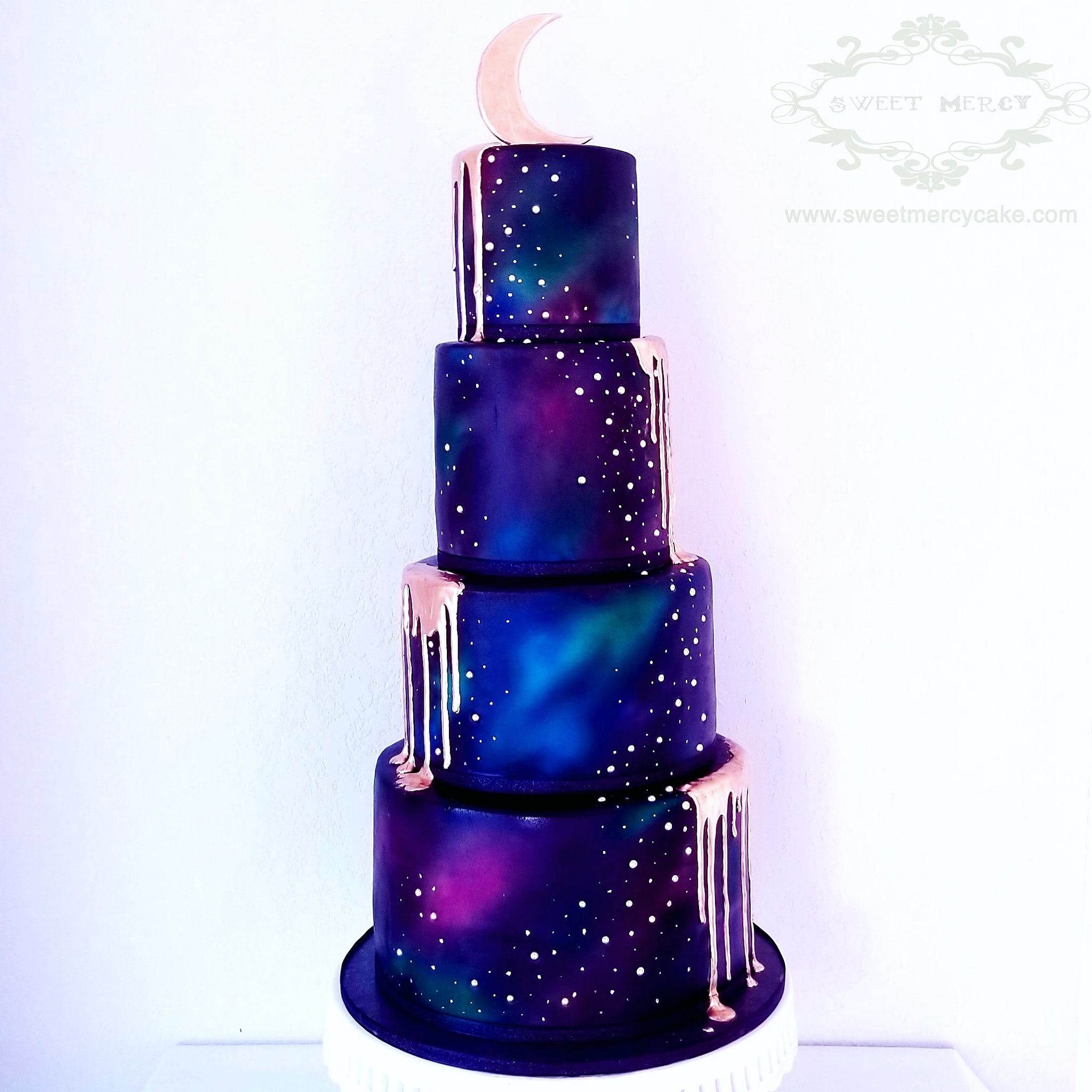 Sweet Mercy - Now this cake its OUT OF THIS WORLD and I'm... | Facebook