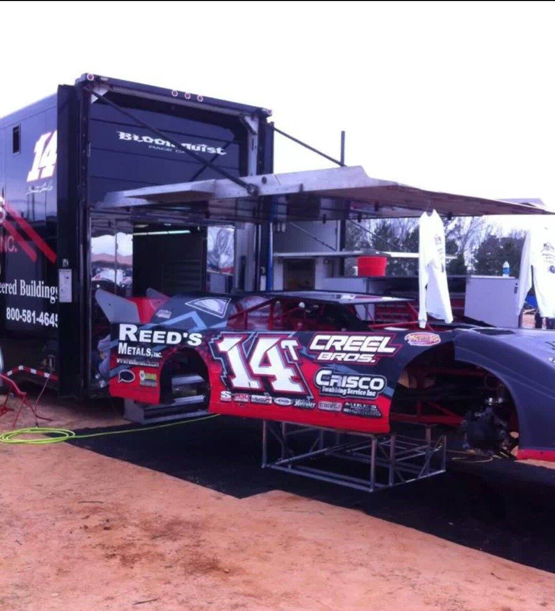 M&M Late Model Lifts